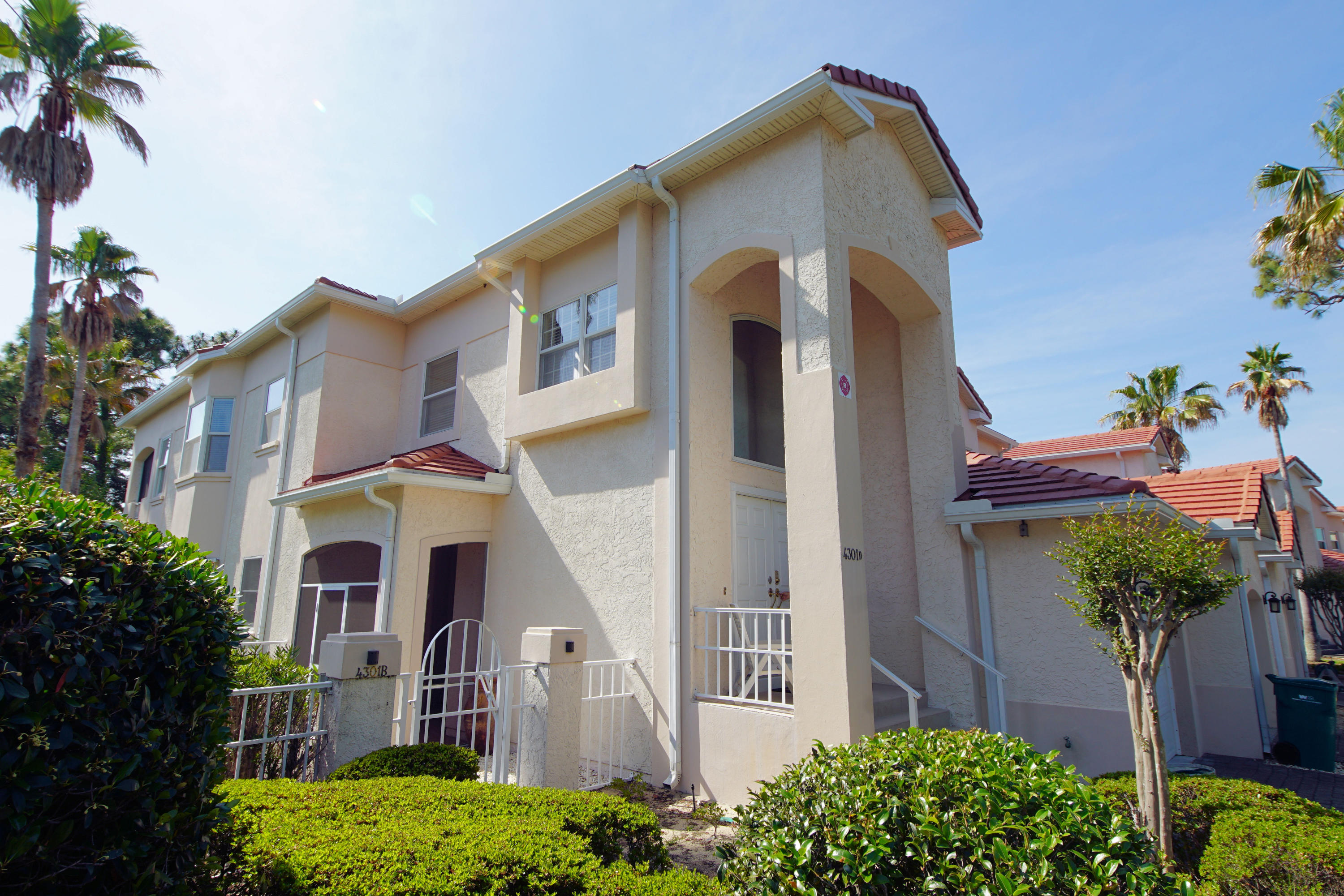 SUNSET BEACH - Residential Lease