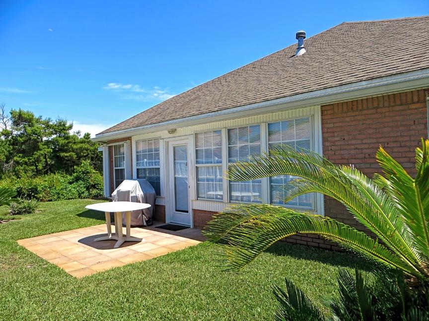 AVALON BEACH ESTATES - Residential