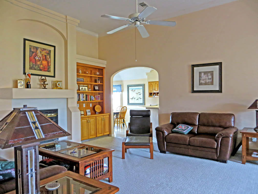 AVALON BEACH ESTATES - Residential