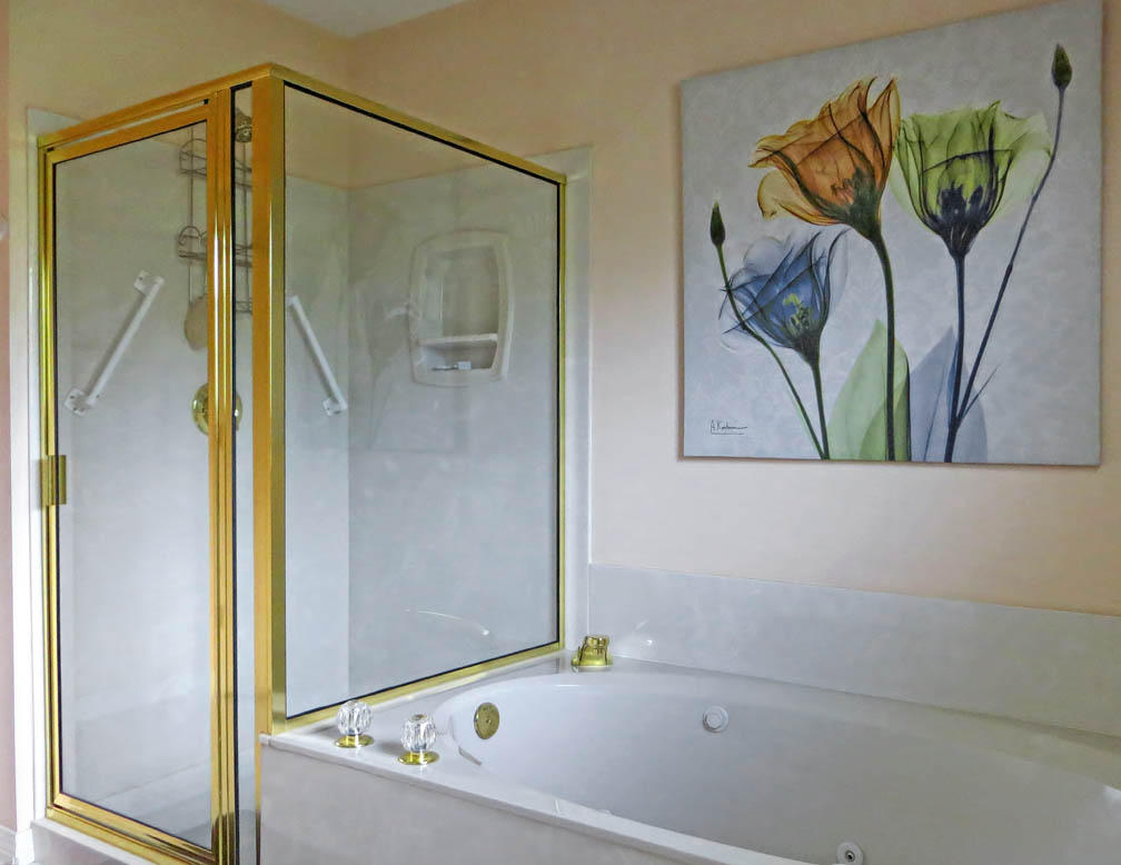 AVALON BEACH ESTATES - Residential