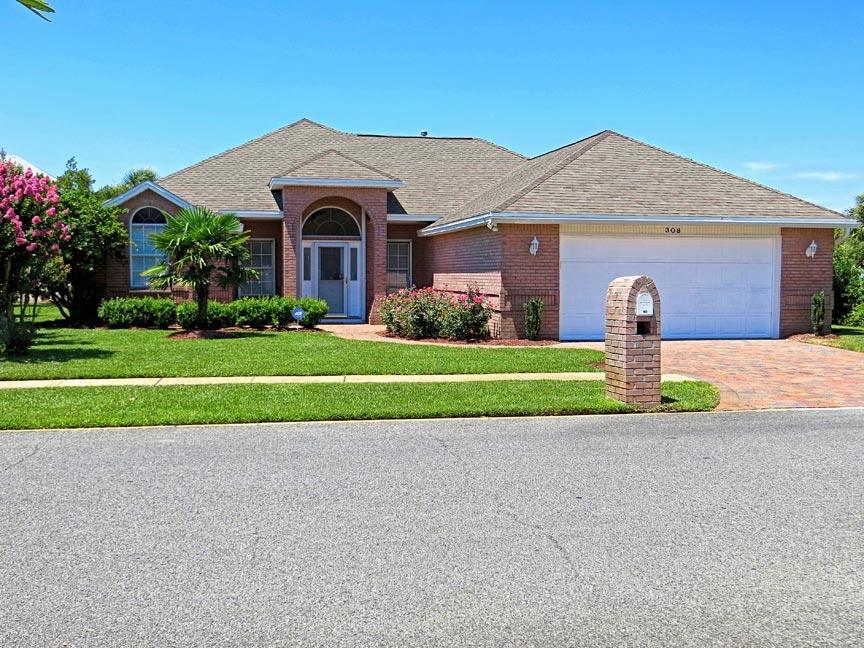 AVALON BEACH ESTATES - Residential