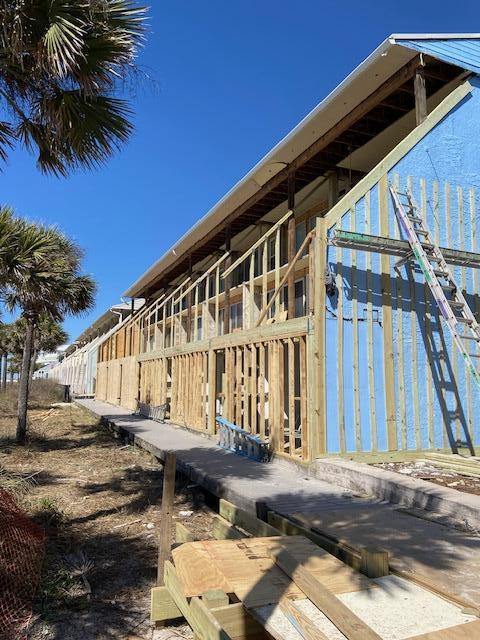 Shores Townhouses - Residential