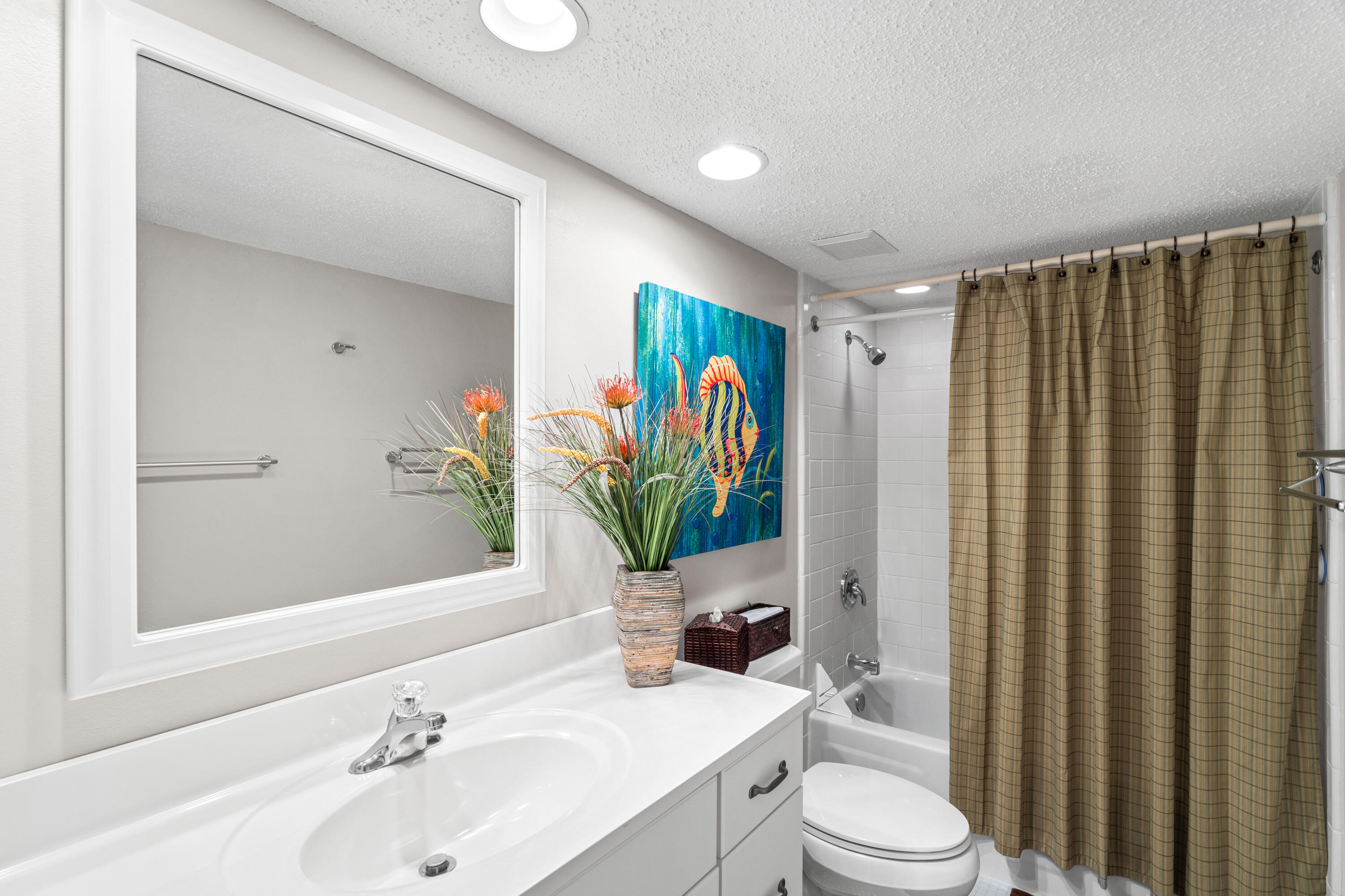 Shores Townhouses - Residential