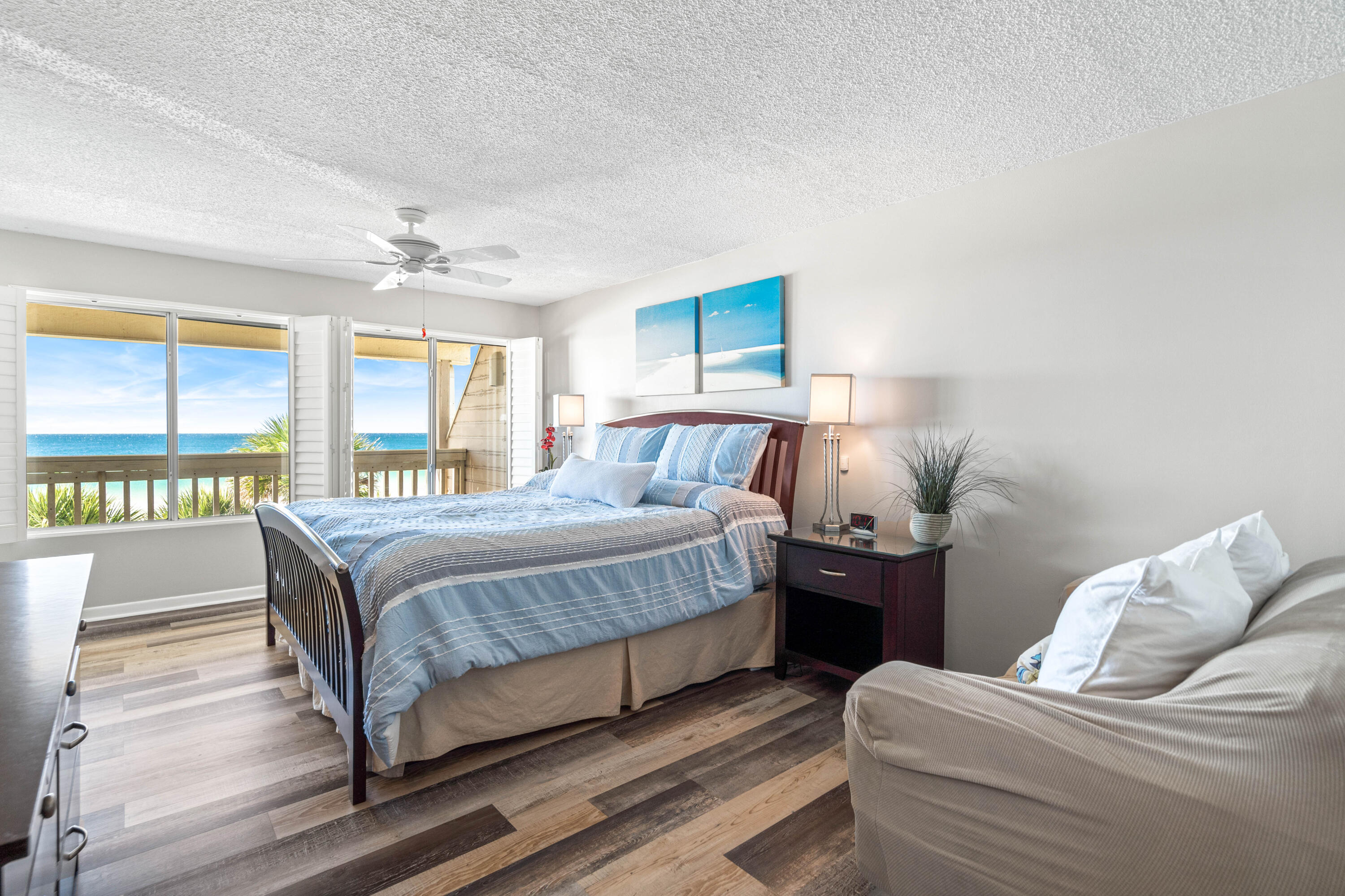 Shores Townhouses - Residential
