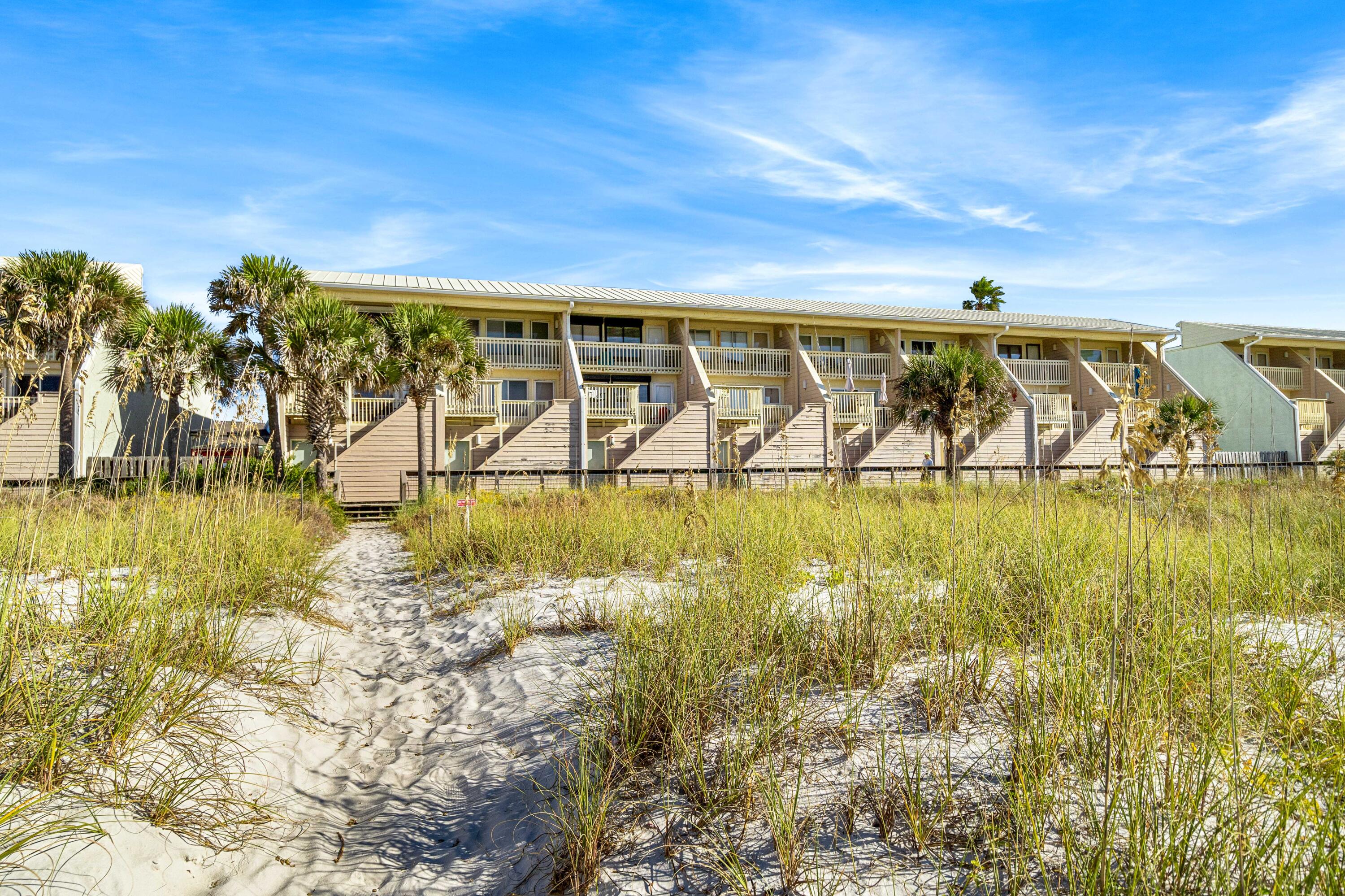 Shores Townhouses - Residential