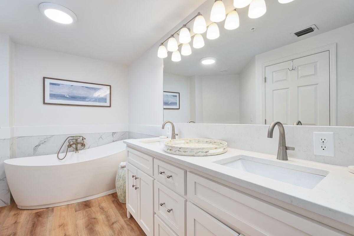 DUNES OF SEAGROVE - Residential