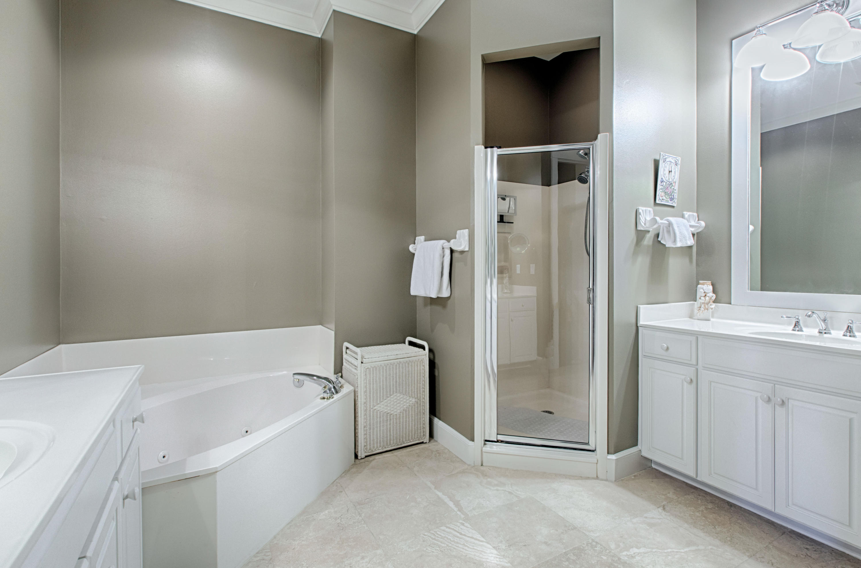 FOUNTAINS AT SANDESTIN - Residential