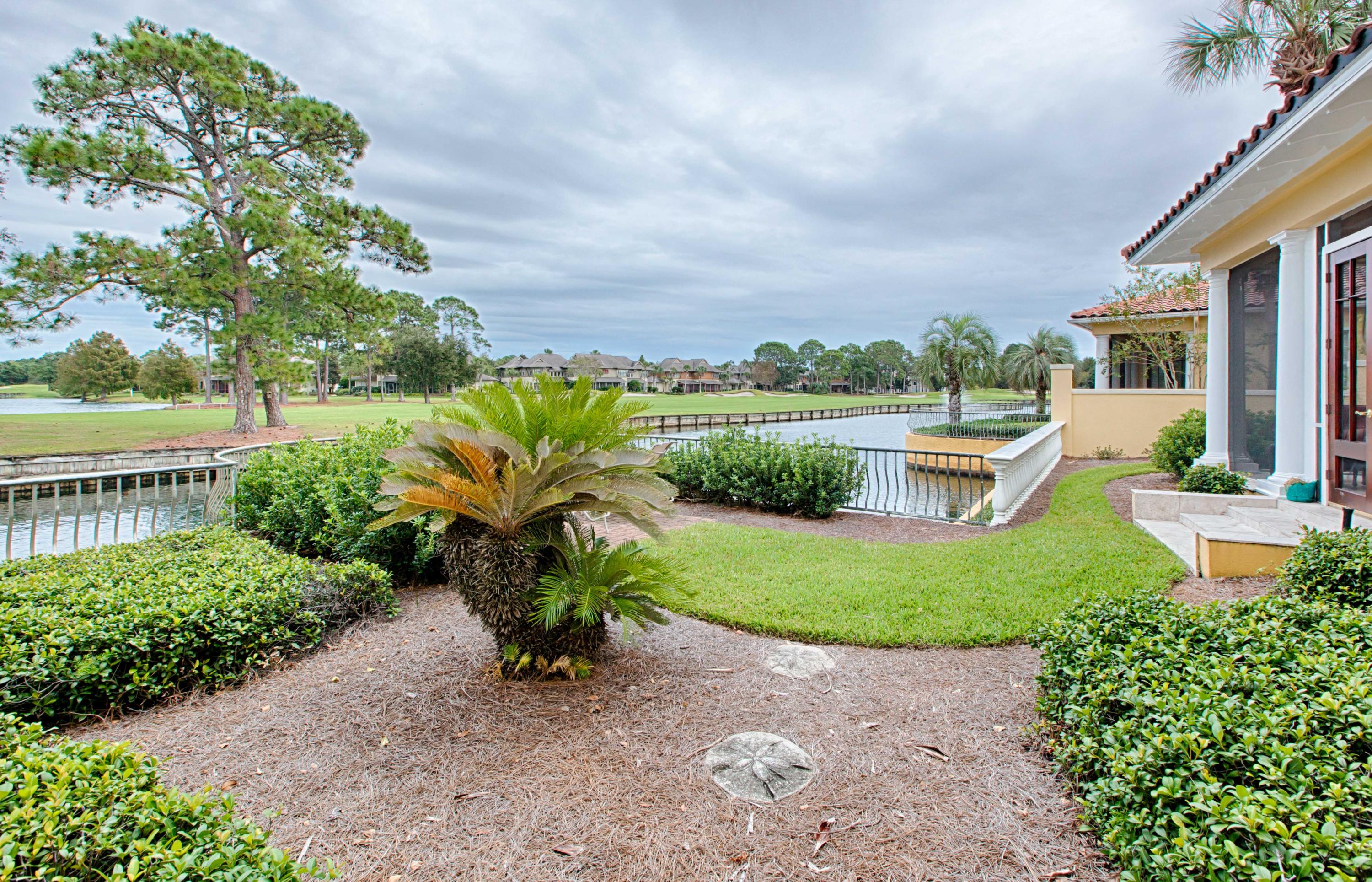 FOUNTAINS AT SANDESTIN - Residential