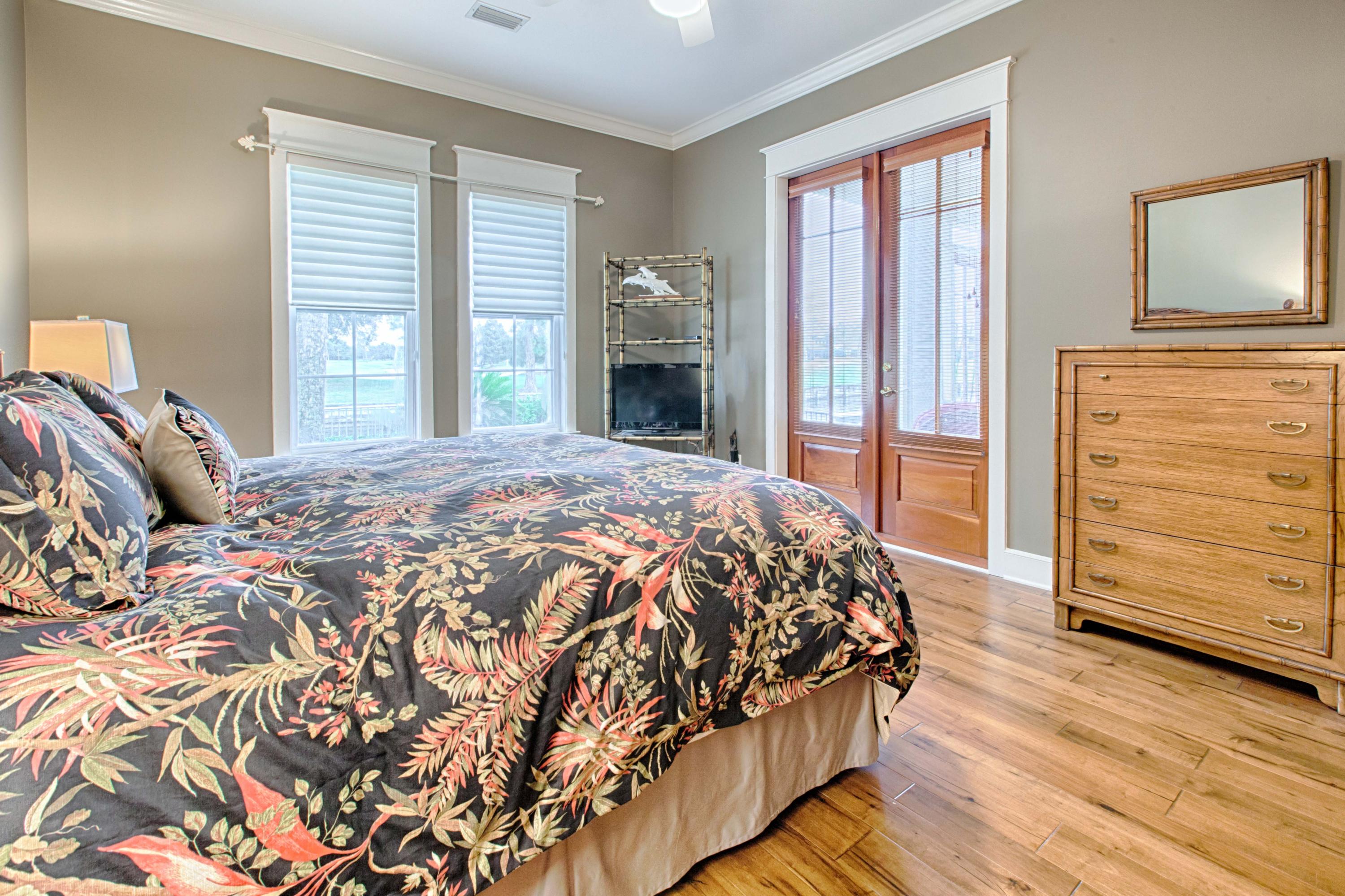 FOUNTAINS AT SANDESTIN - Residential