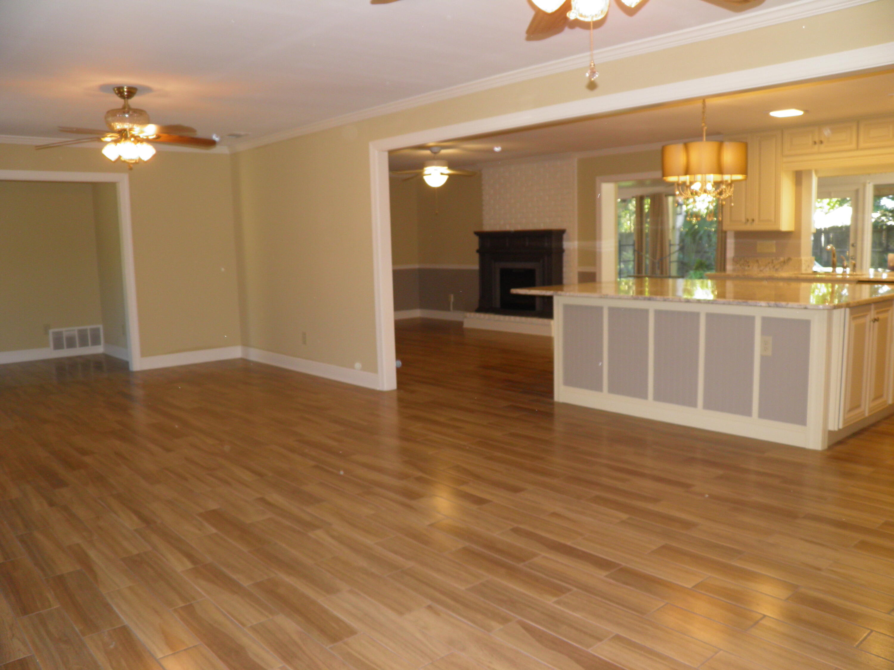 YACHT CLUB ESTATES - Residential Lease