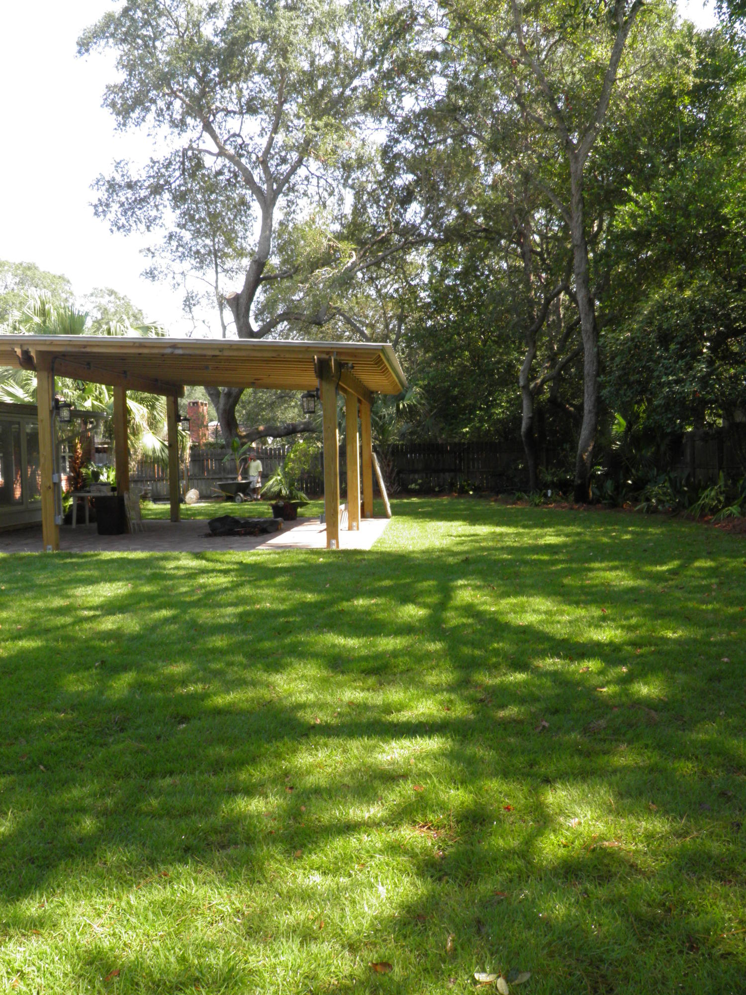 YACHT CLUB ESTATES - Residential Lease