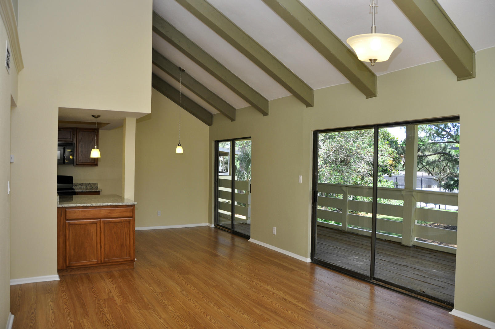 SEASCAPE CONDO GARDEN VILLA - Residential