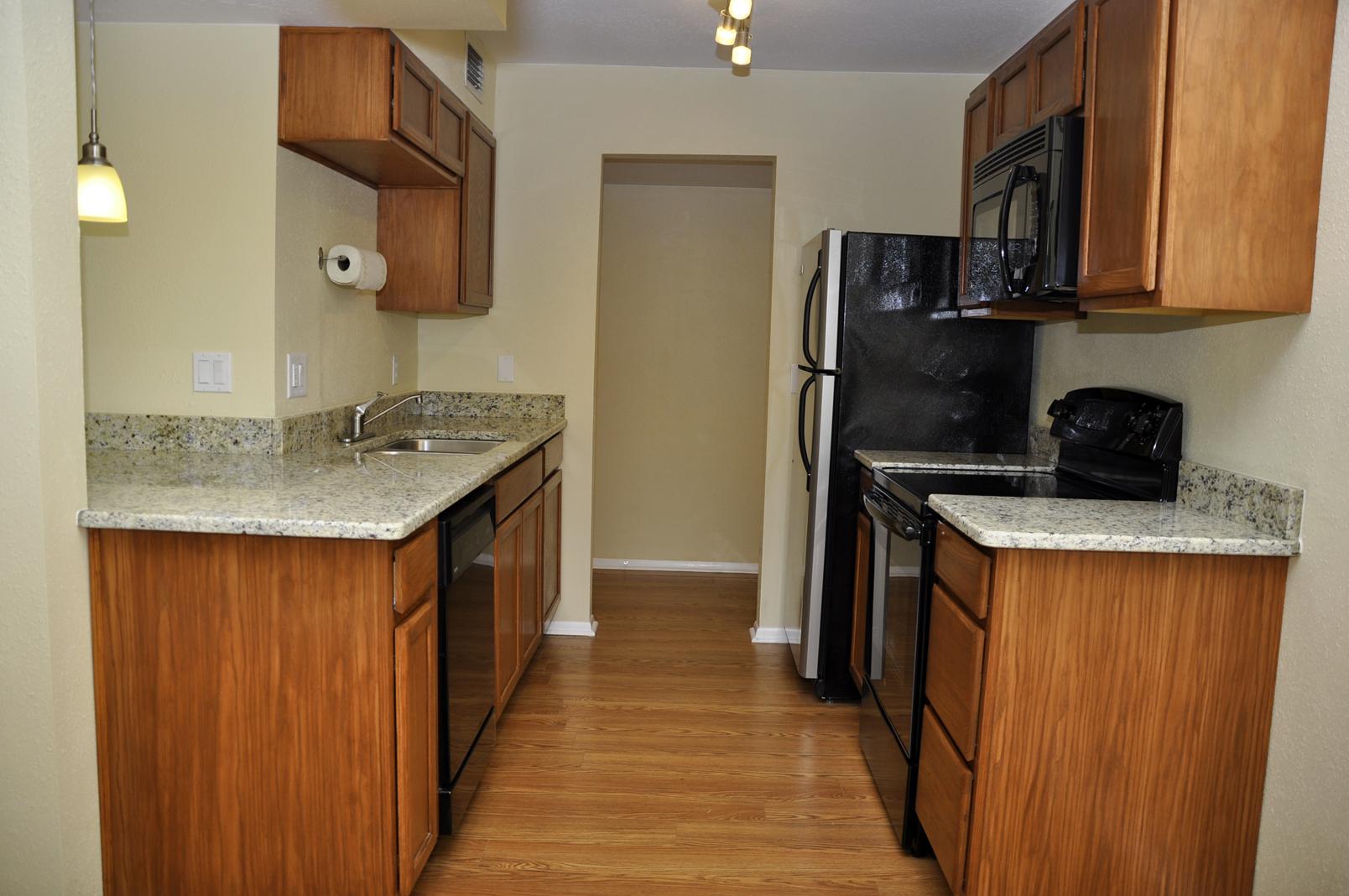 SEASCAPE CONDO GARDEN VILLA - Residential