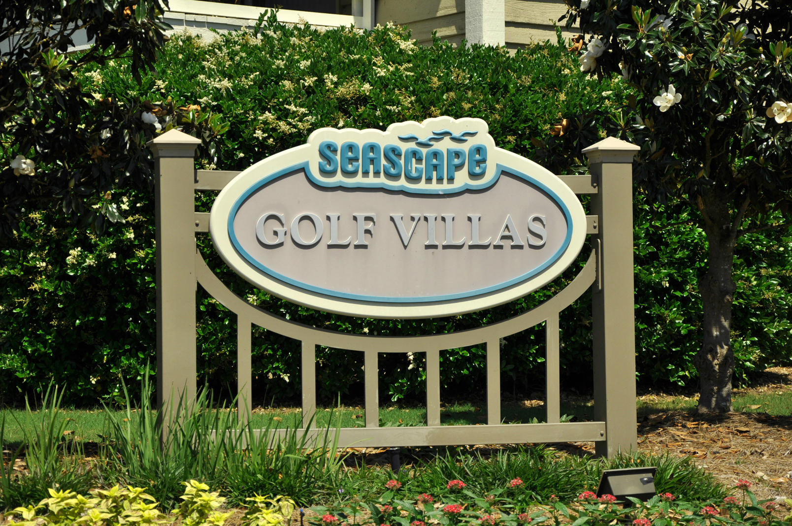 SEASCAPE CONDO GARDEN VILLA - Residential