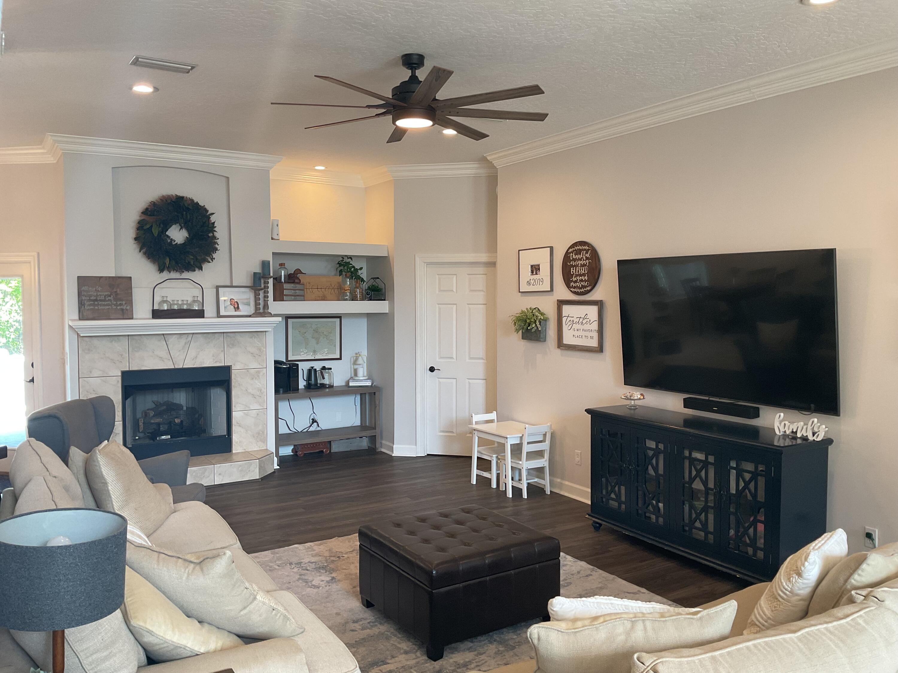 COBIA BAY - Residential Lease