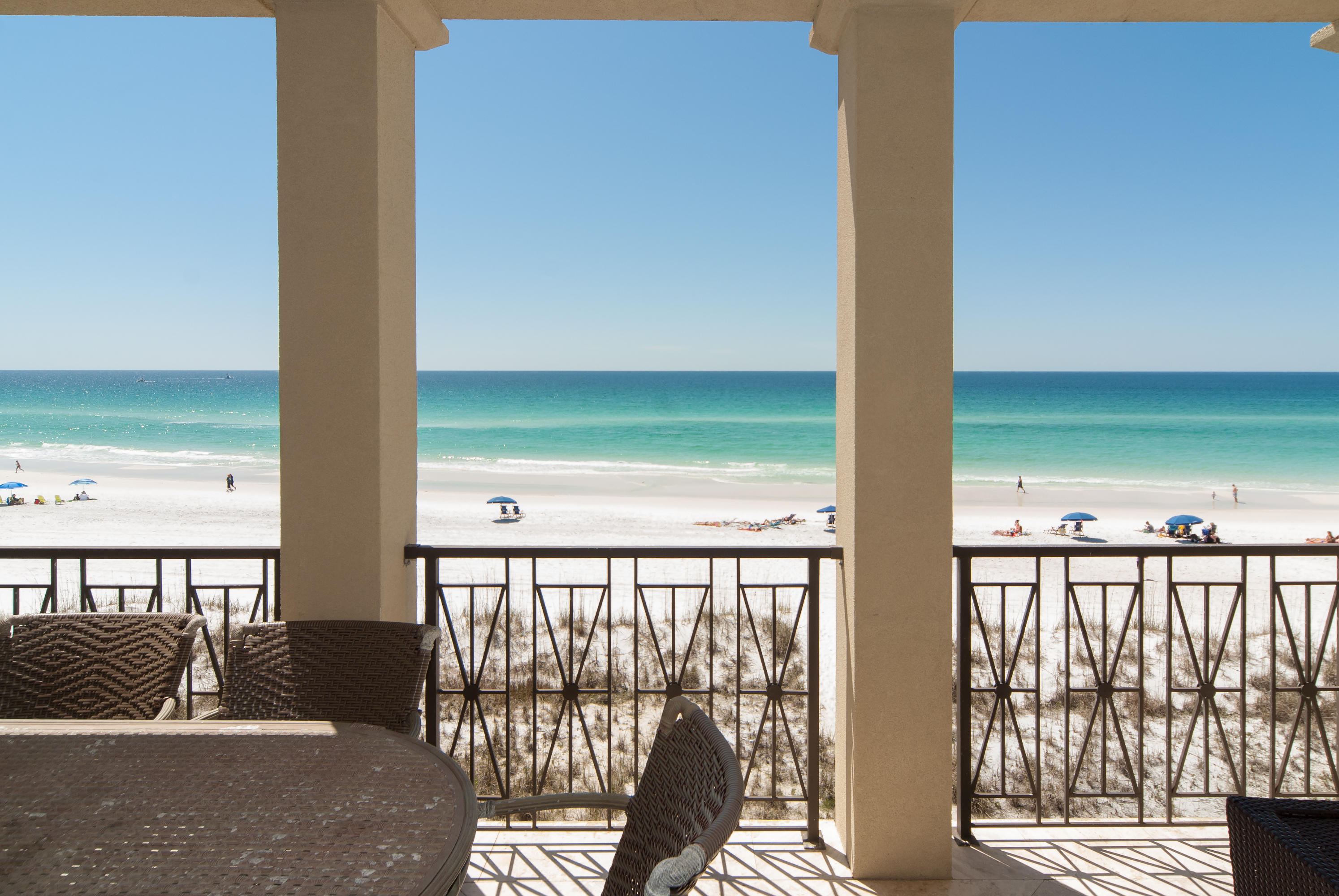 Frangista Beach - Residential