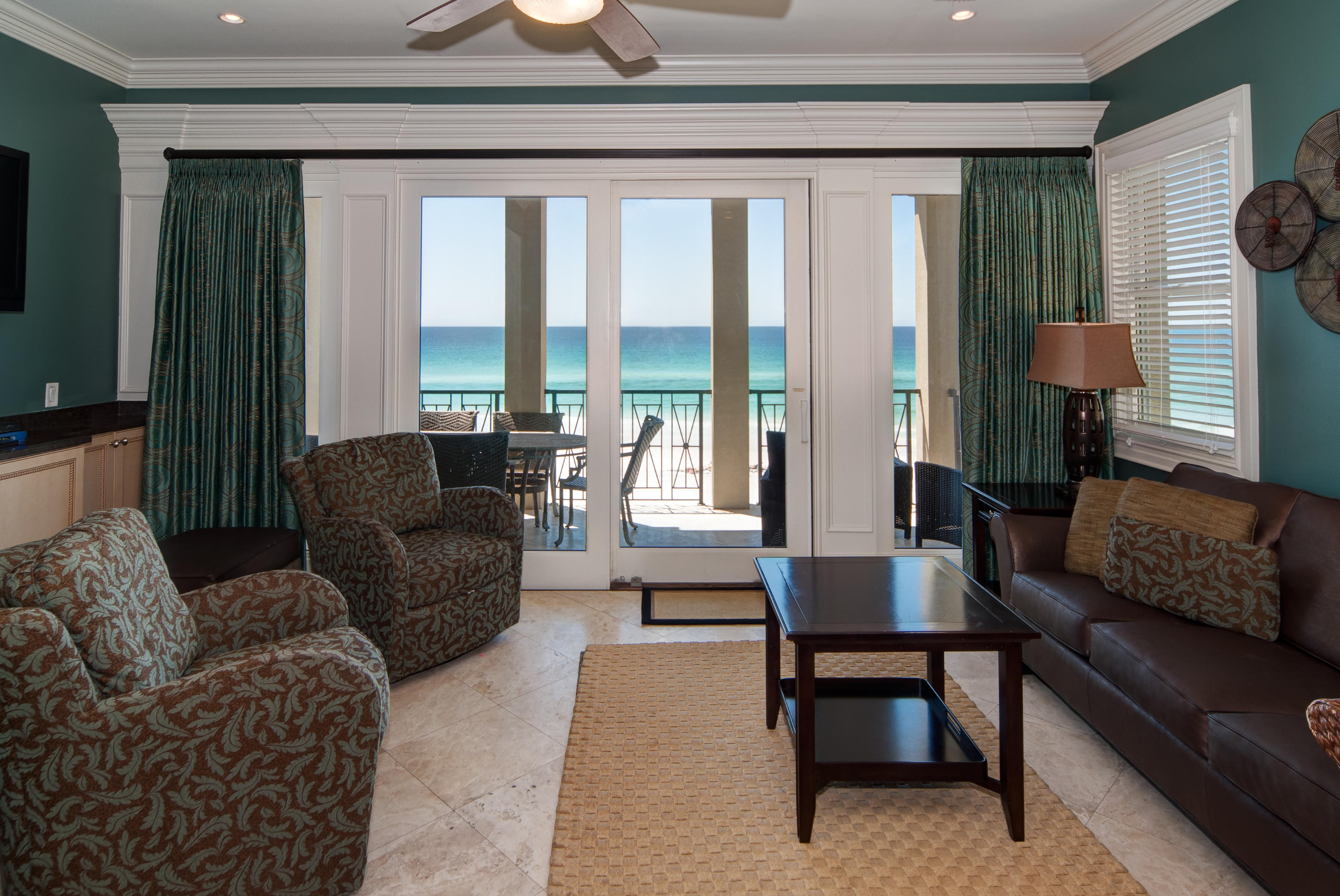 Frangista Beach - Residential