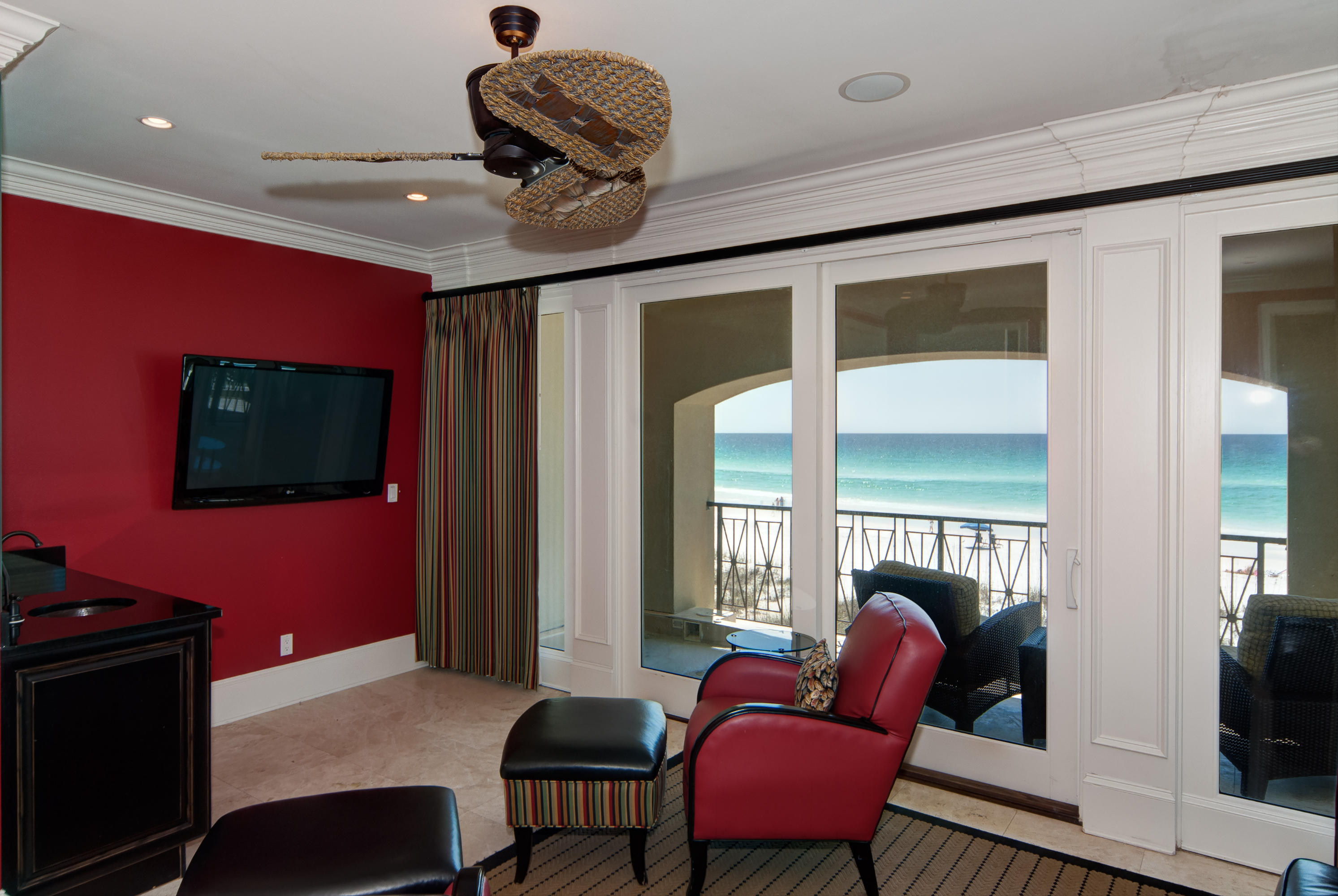 Frangista Beach - Residential