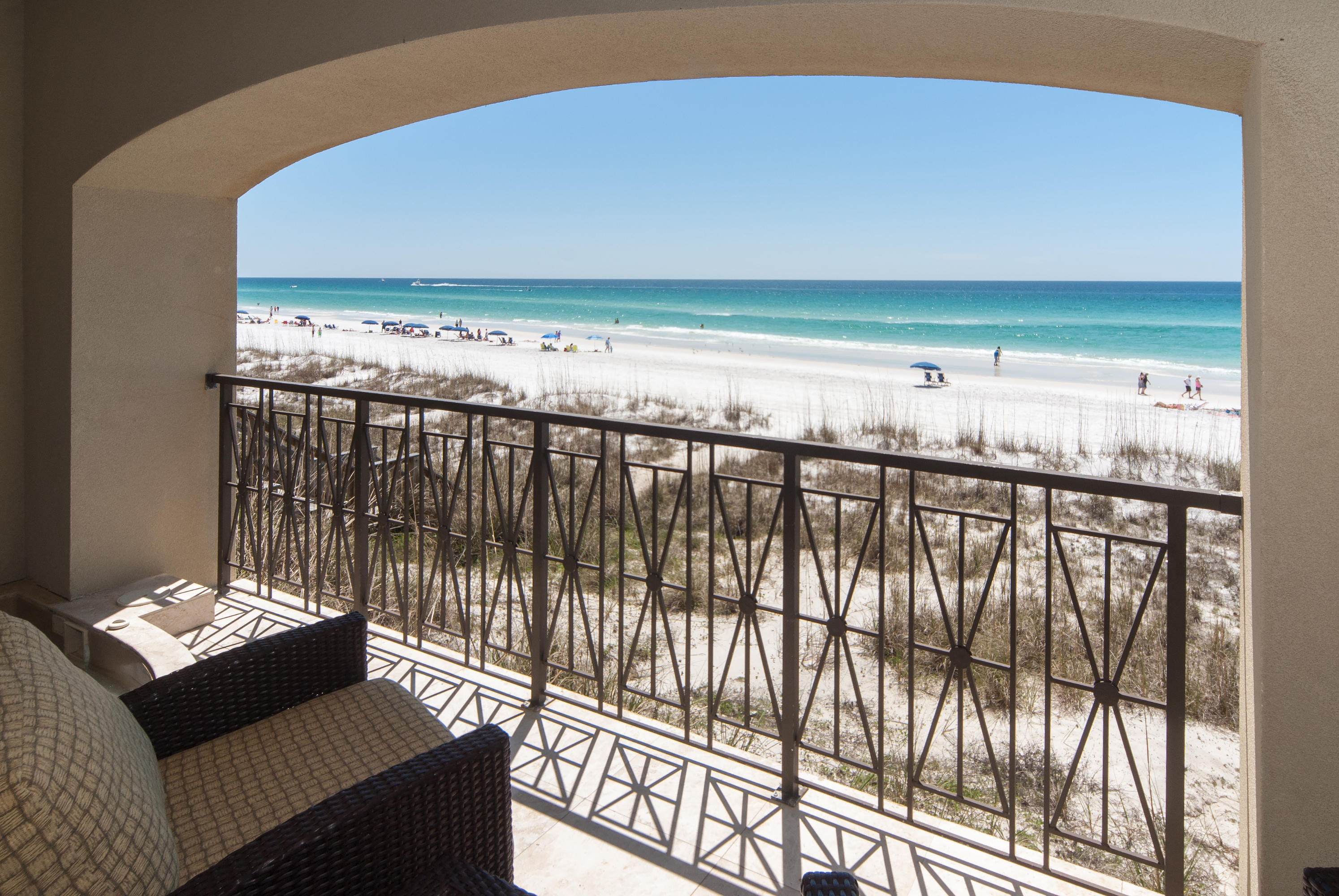 Frangista Beach - Residential