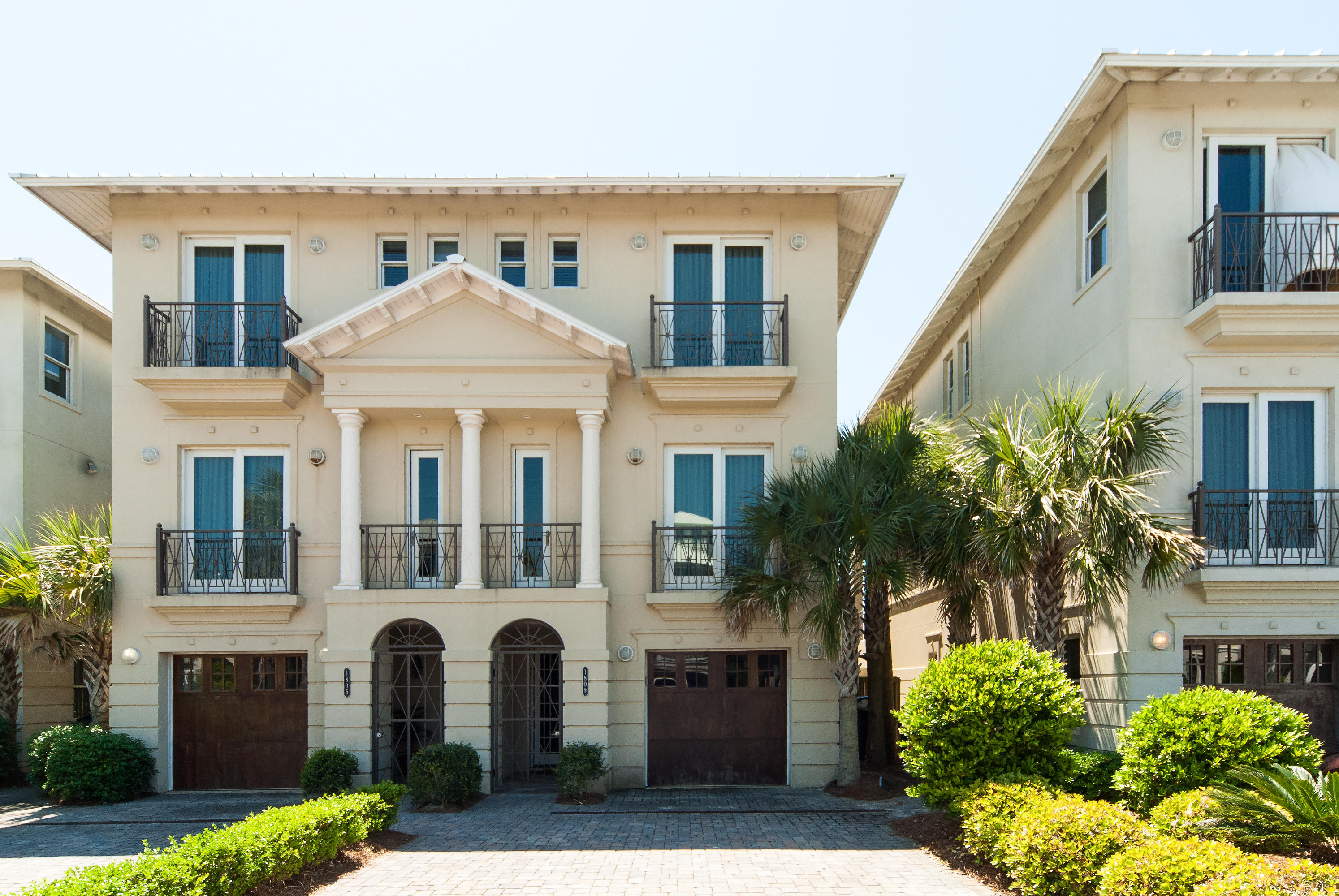 Frangista Beach - Residential