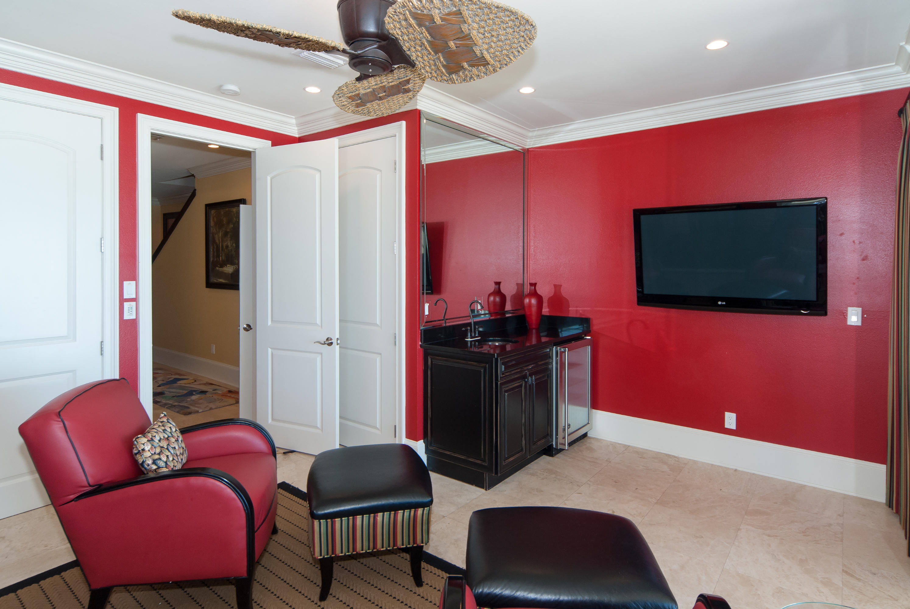 Frangista Beach - Residential