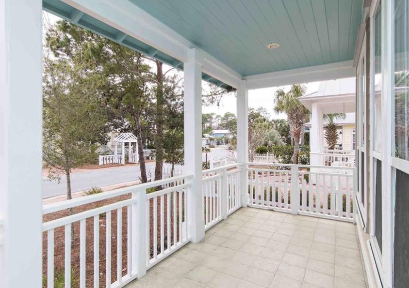 CASSINE VILLAGE - Residential