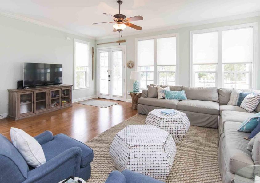 CASSINE VILLAGE - Residential