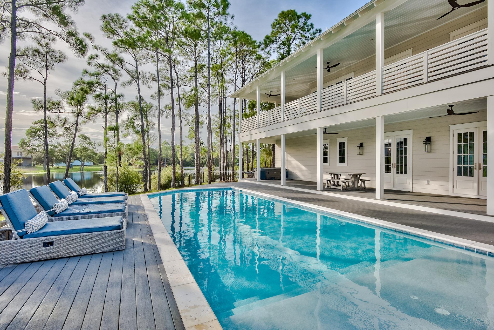 EASTERN LAKE ESTATES - Residential