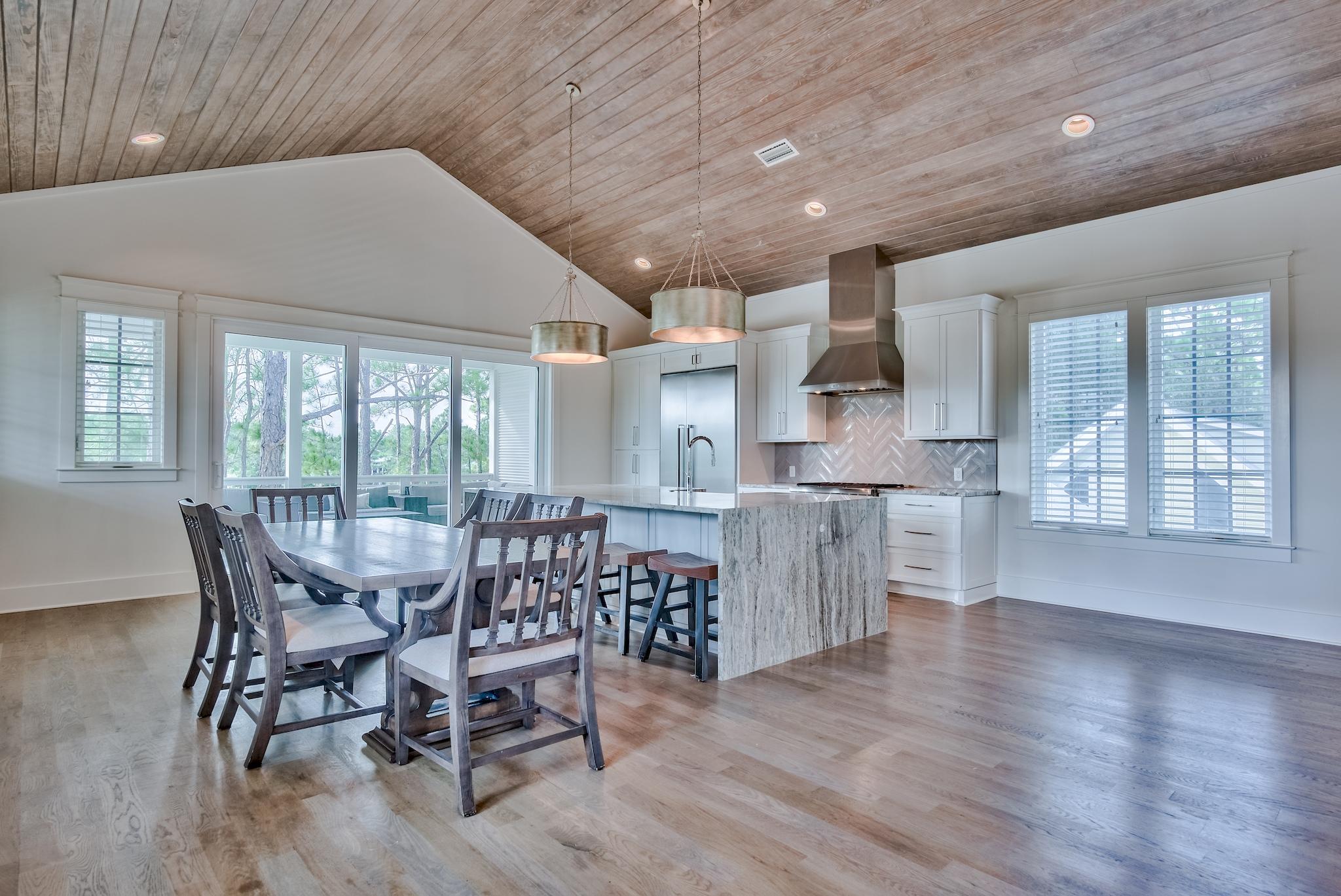 EASTERN LAKE ESTATES - Residential