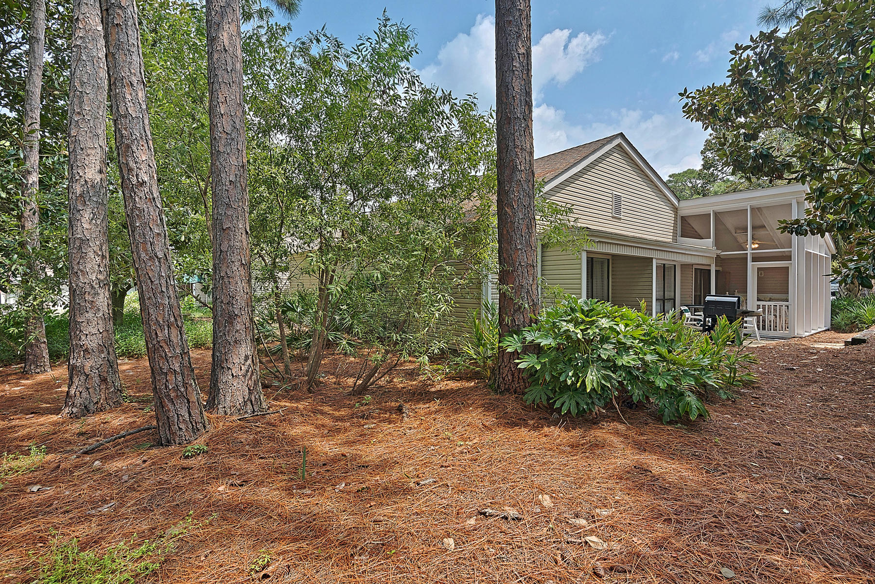 MAGNOLIA VILLAGE CONDO - Residential