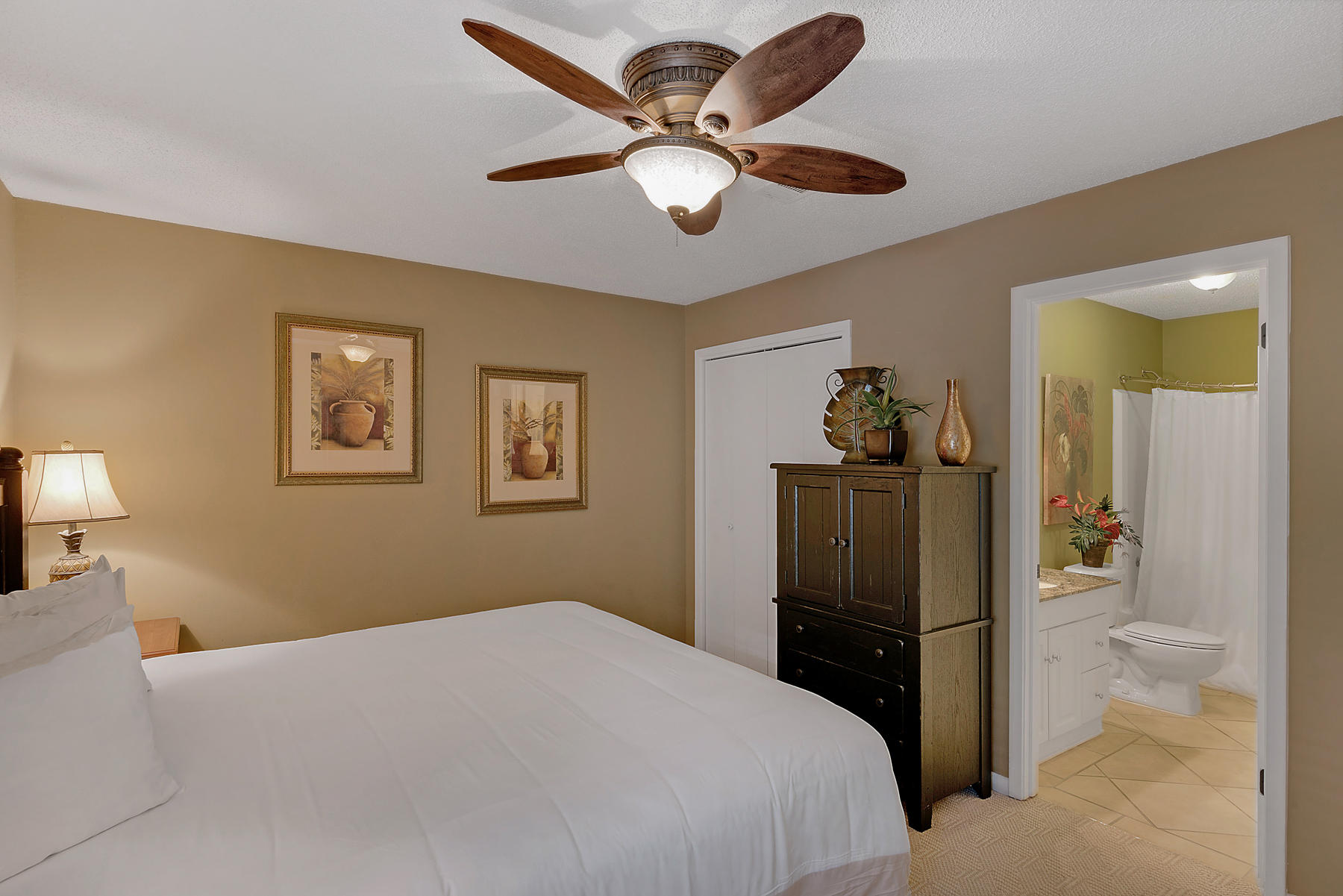 MAGNOLIA VILLAGE CONDO - Residential