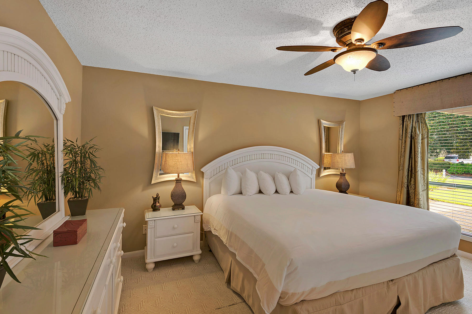 MAGNOLIA VILLAGE CONDO - Residential