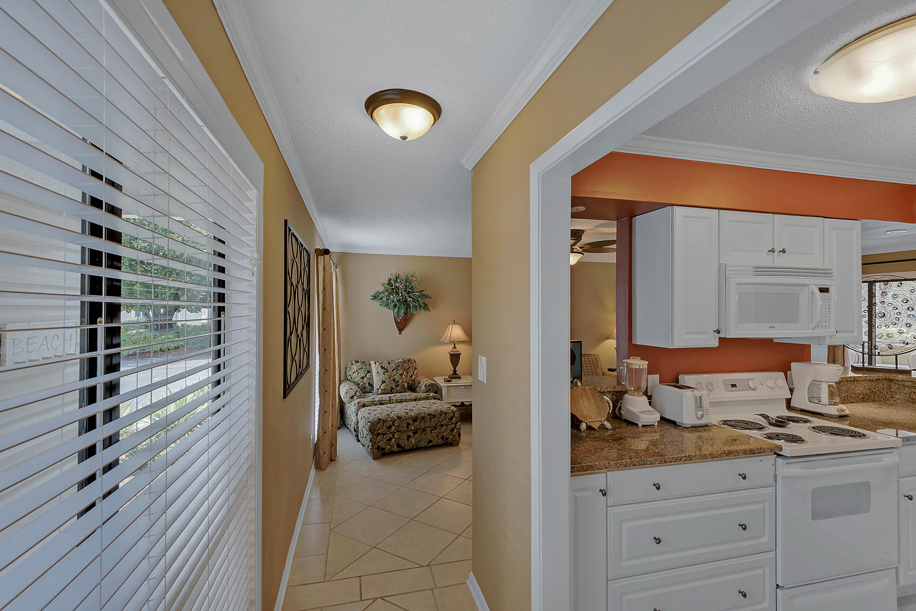 MAGNOLIA VILLAGE CONDO - Residential