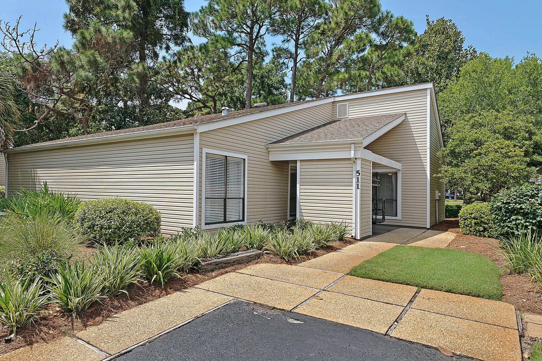 MAGNOLIA VILLAGE CONDO - Residential