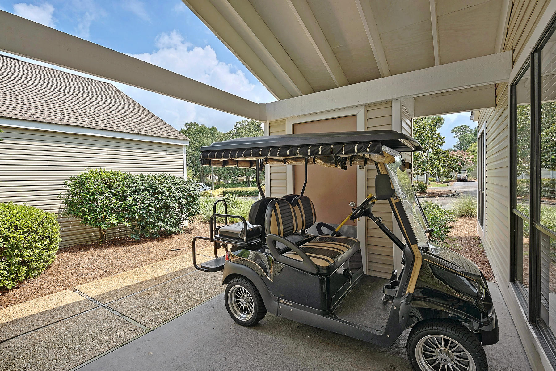 MAGNOLIA VILLAGE CONDO - Residential