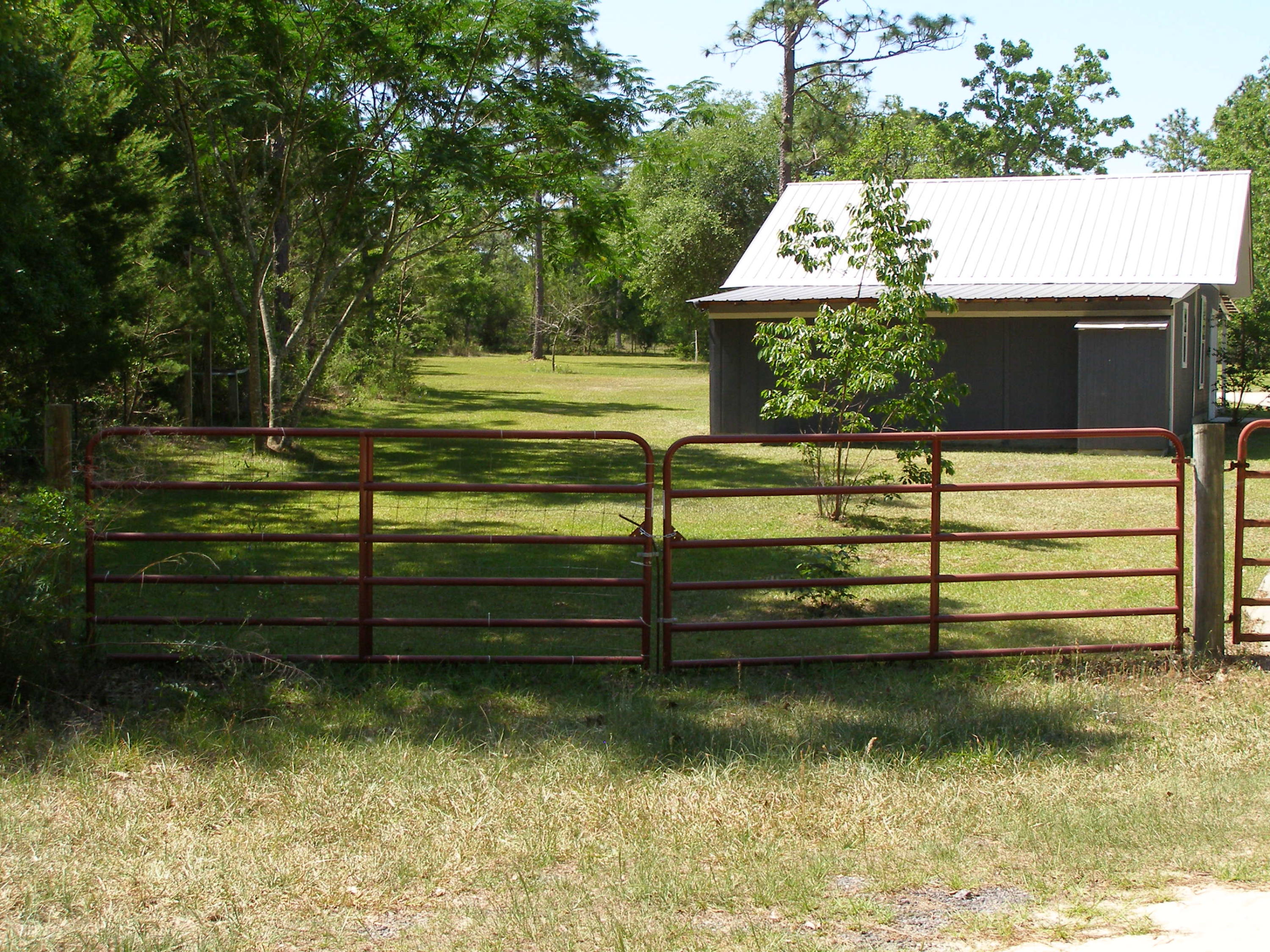 FOUR LAKES - Residential