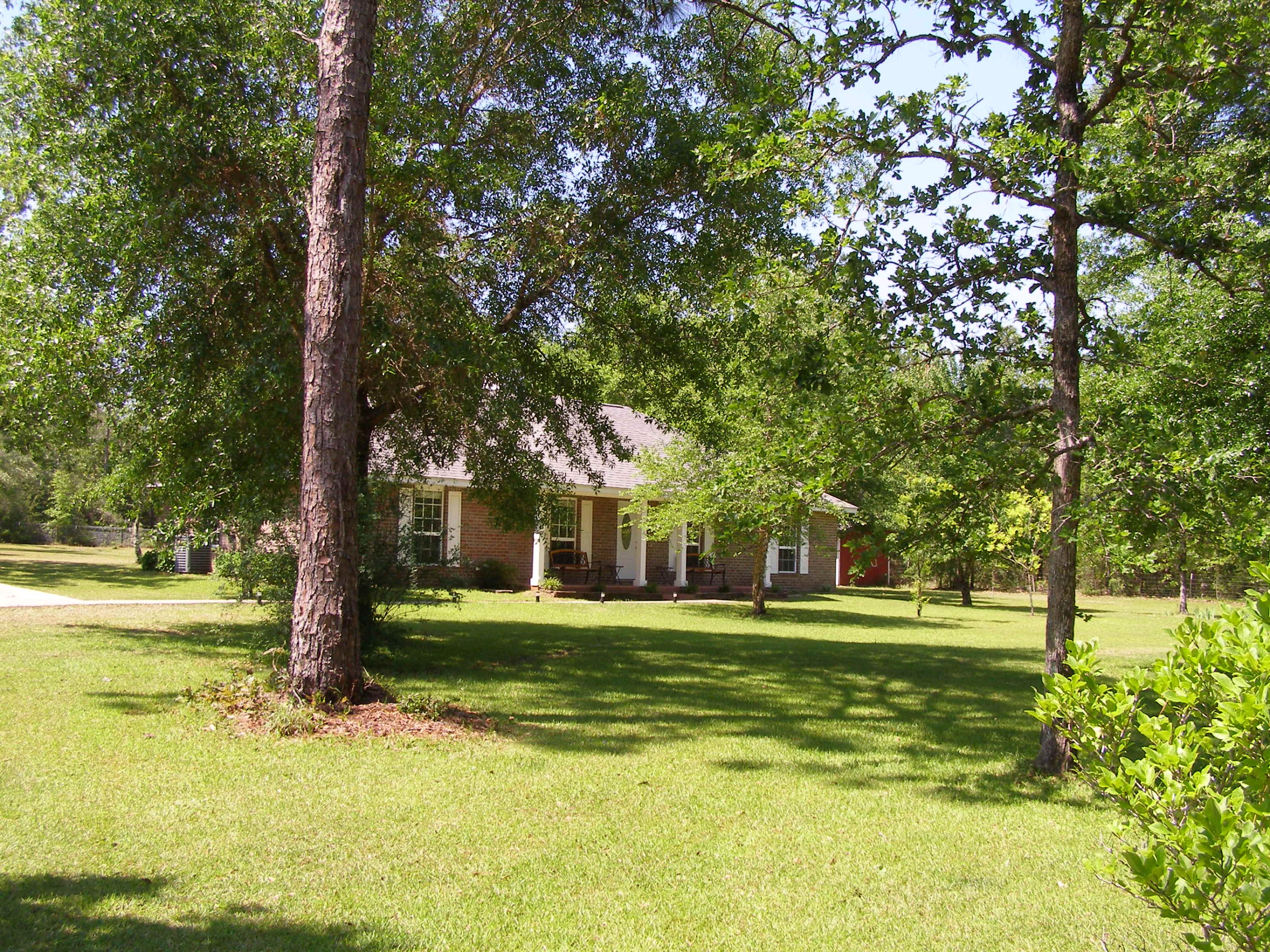 FOUR LAKES - Residential