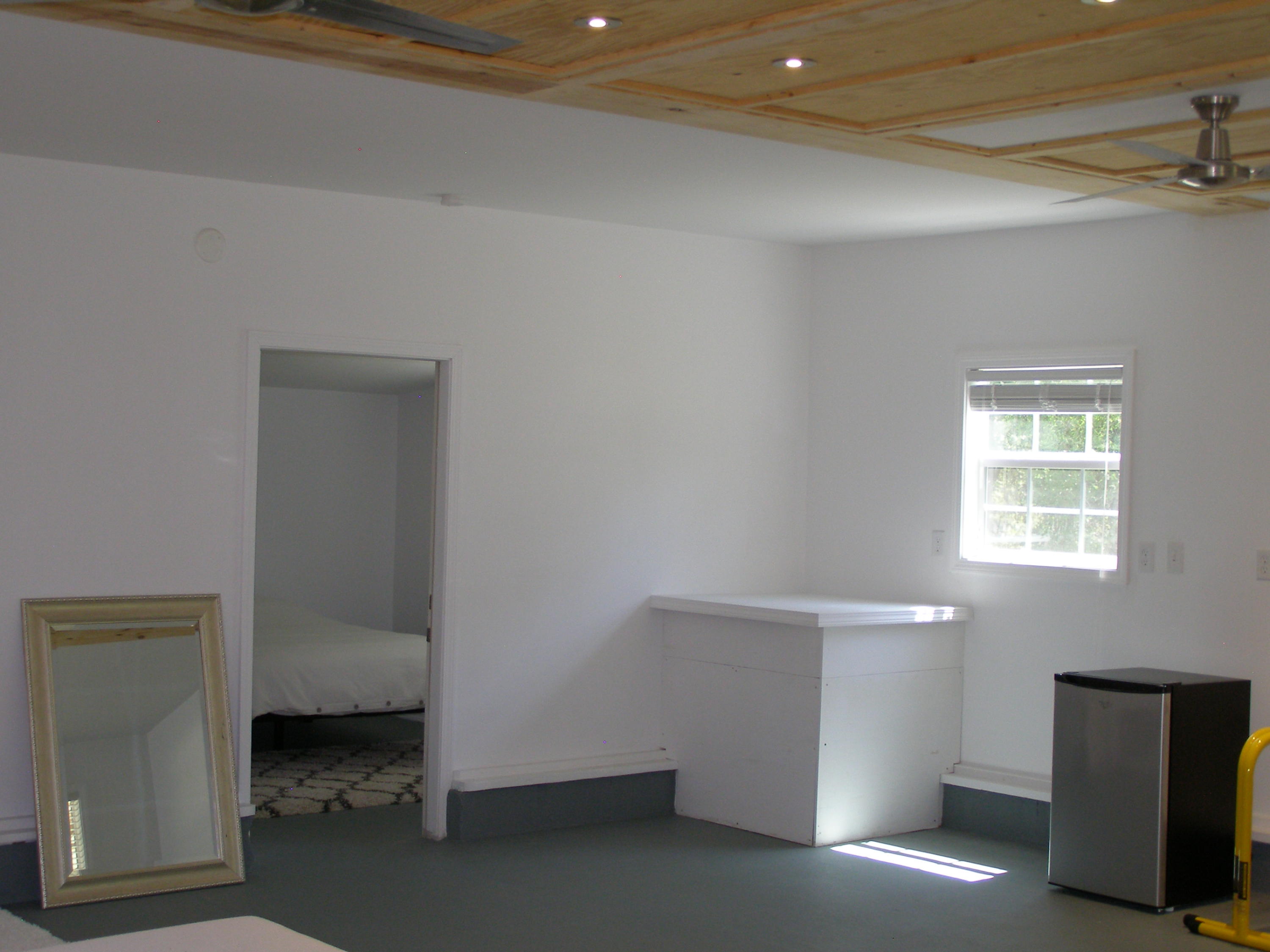 FOUR LAKES - Residential