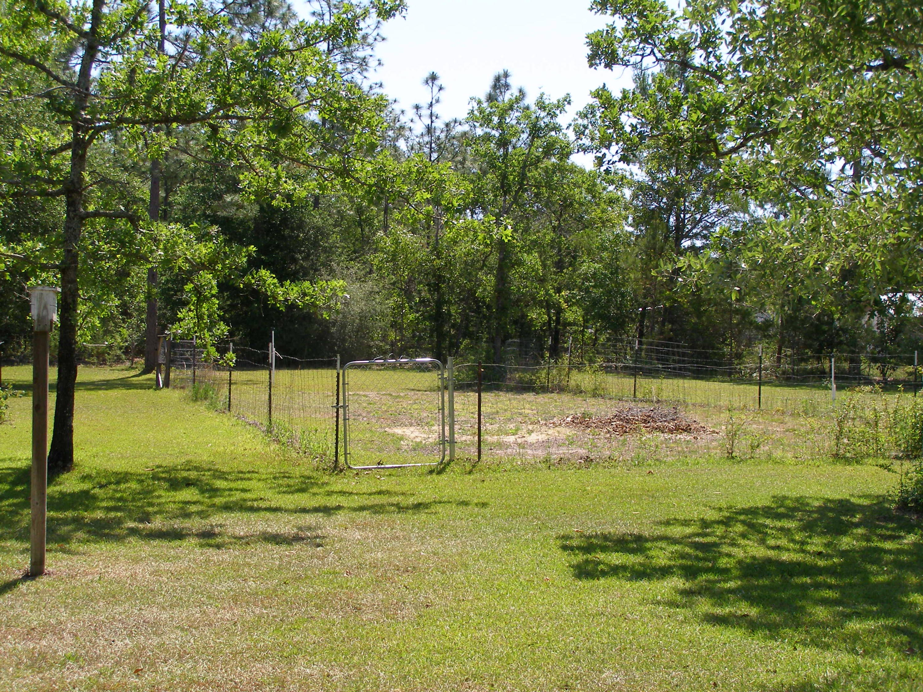 FOUR LAKES - Residential