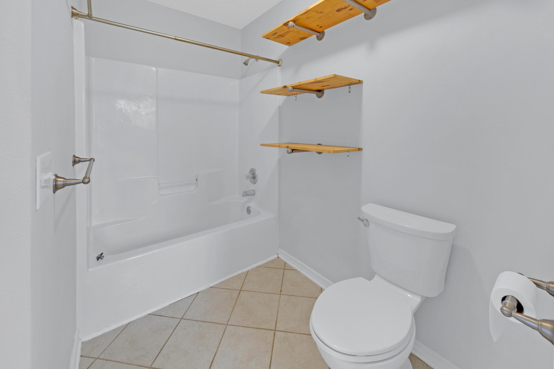 ANTIOCH ESTATES S/D - Residential