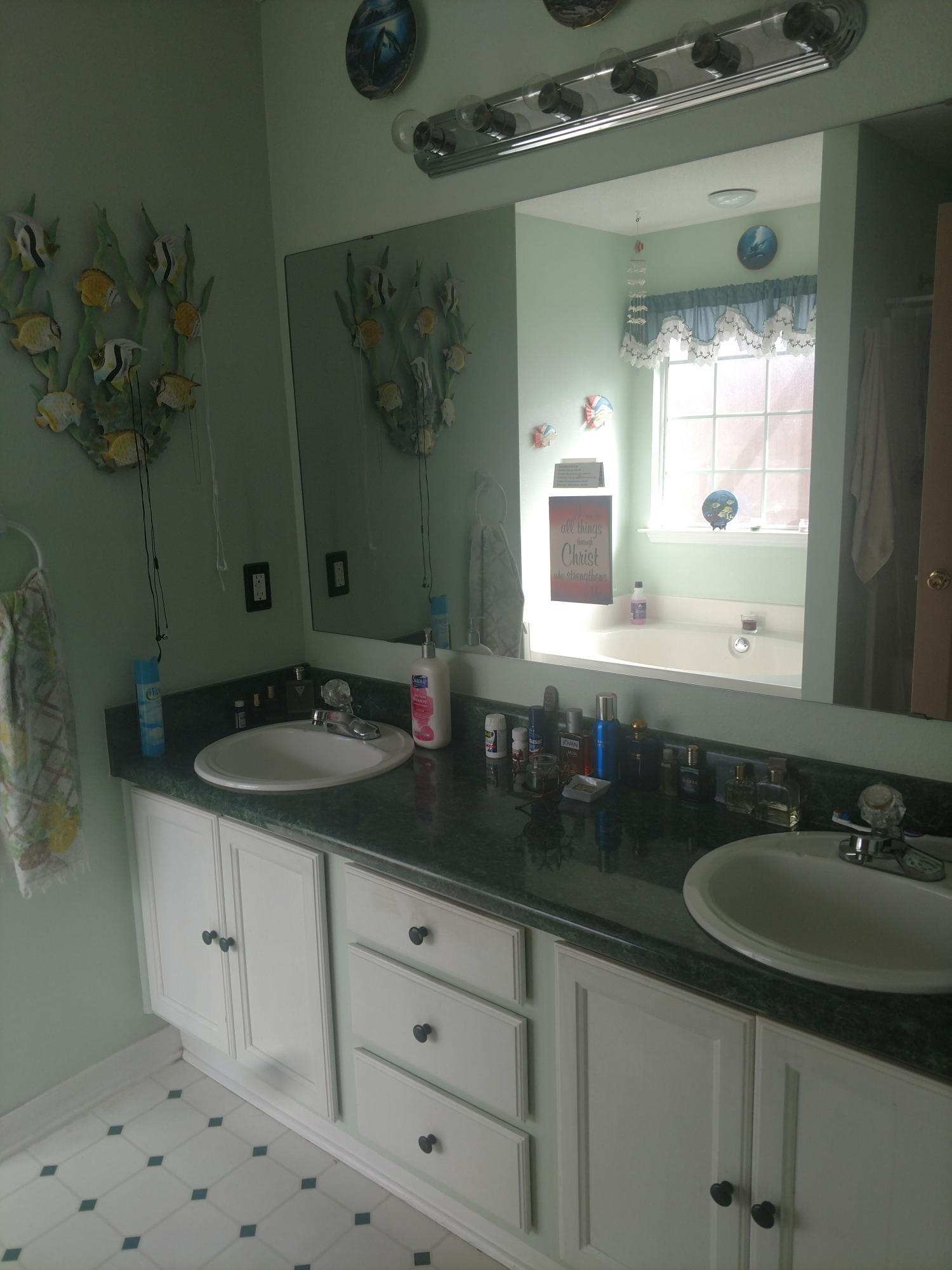 ROSS CROSSING - Residential