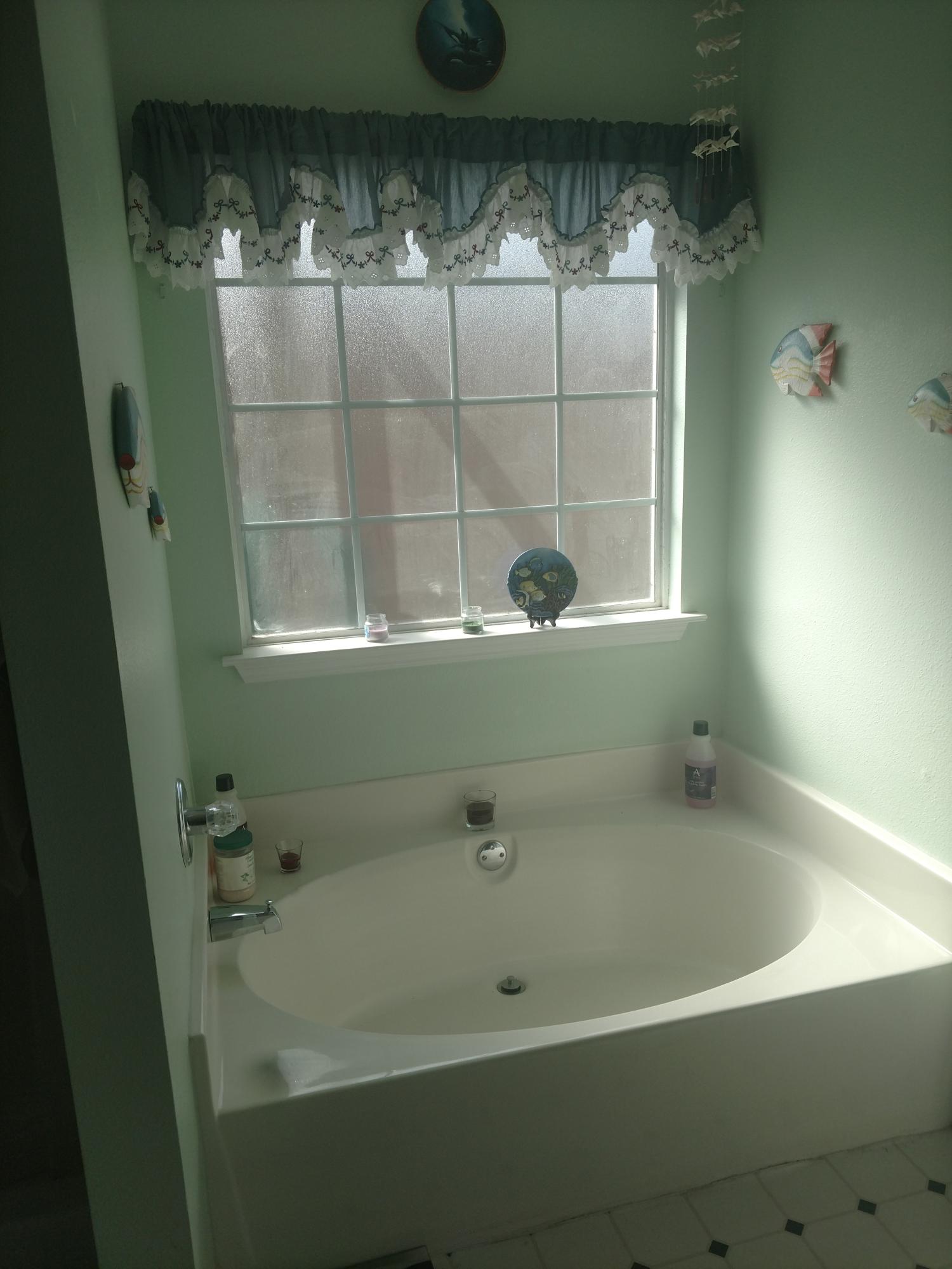 ROSS CROSSING - Residential