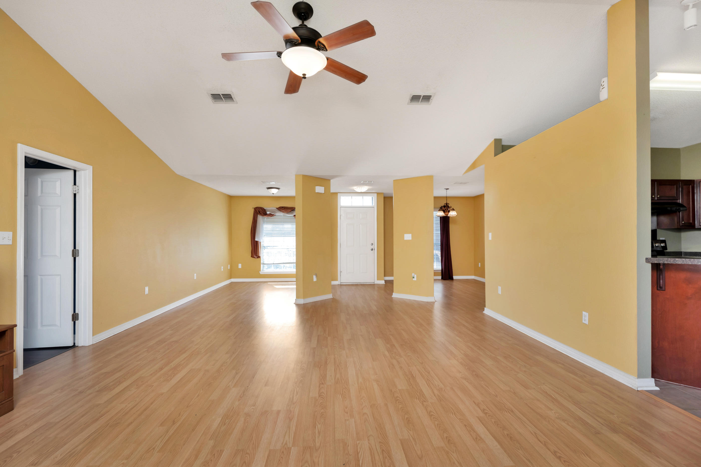 CREETWOODS - Residential