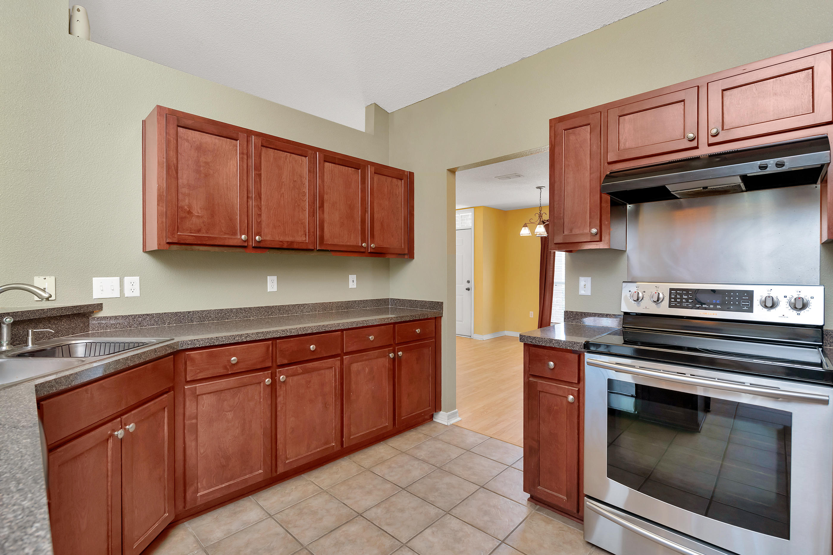 CREETWOODS - Residential