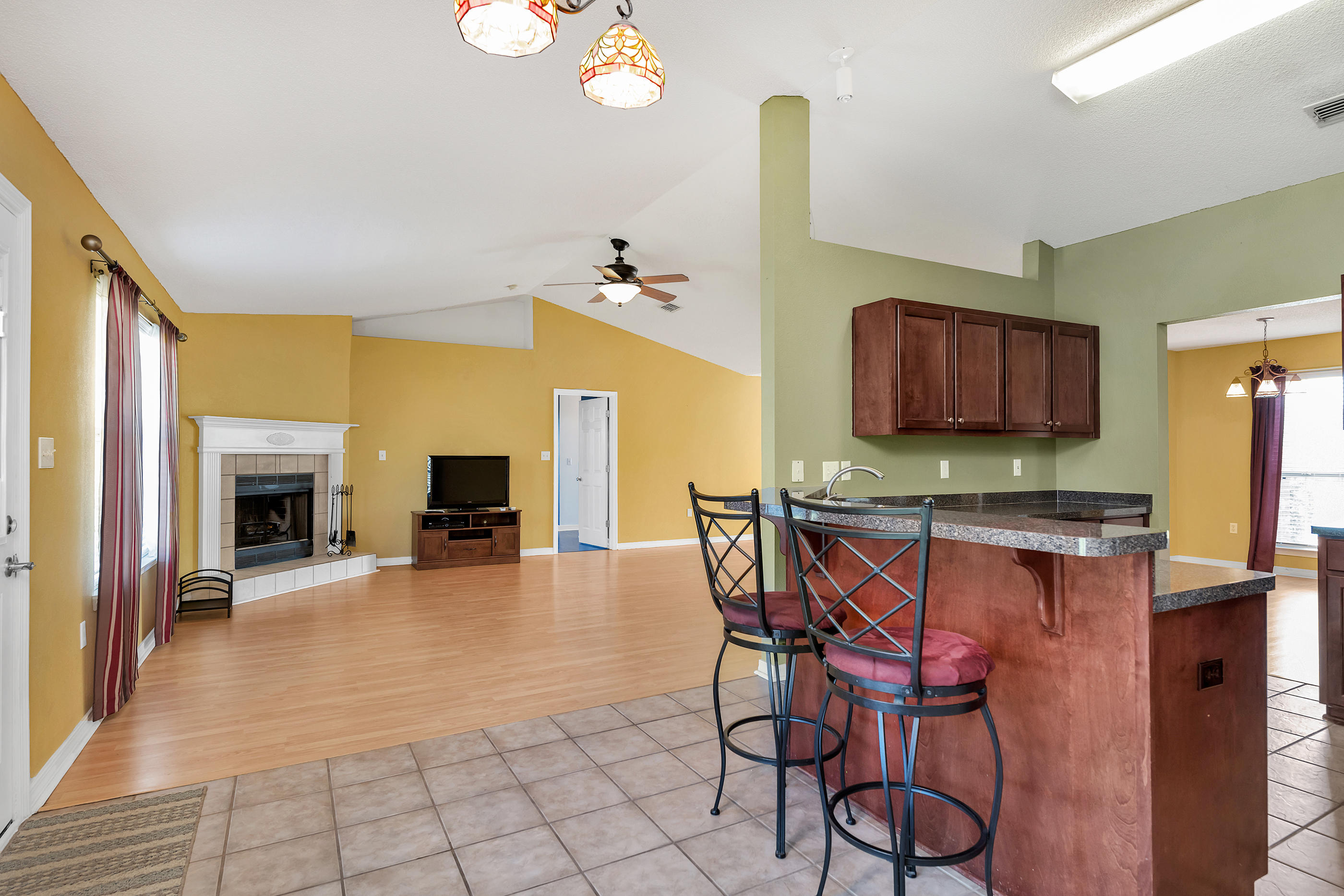 CREETWOODS - Residential