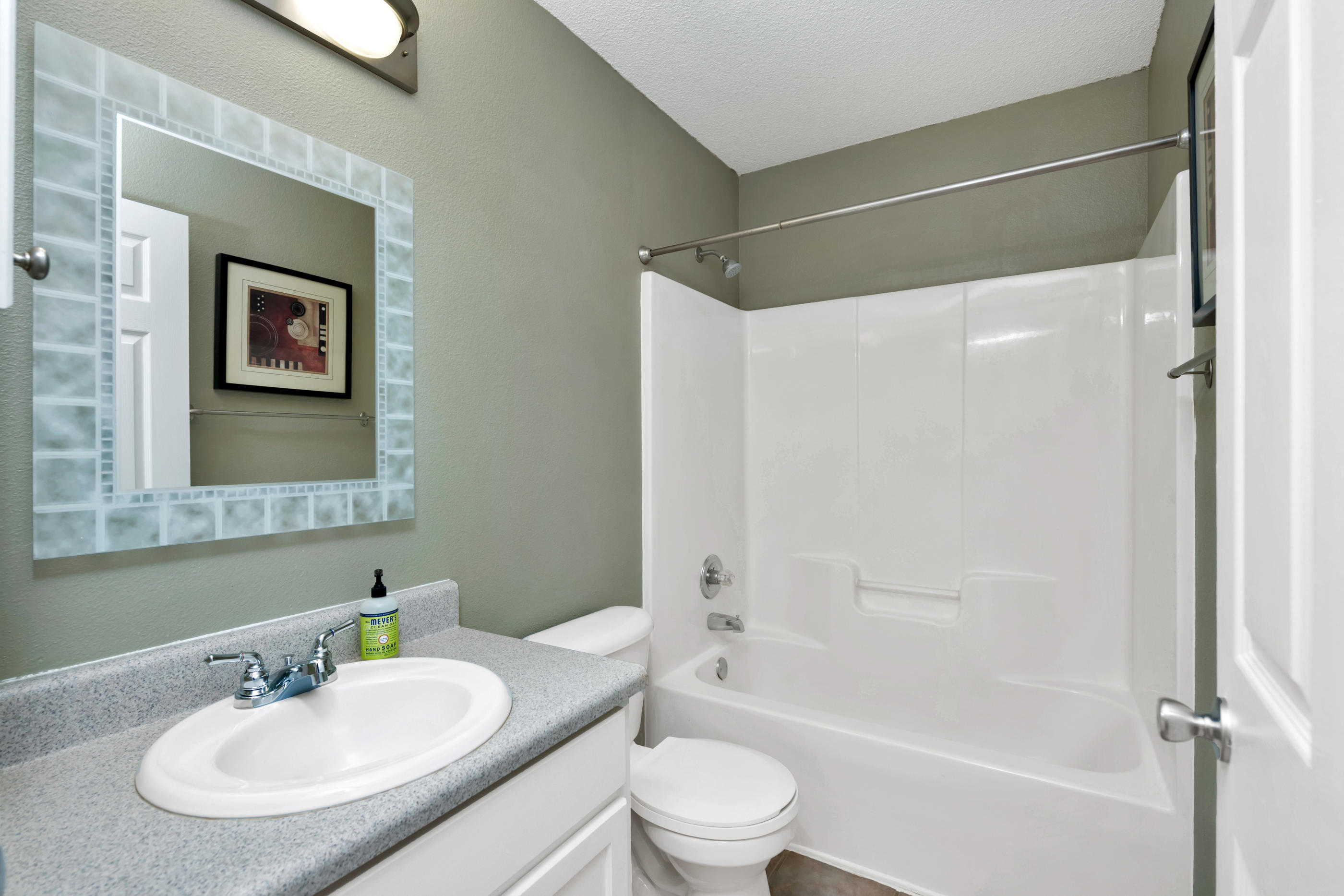 CREETWOODS - Residential