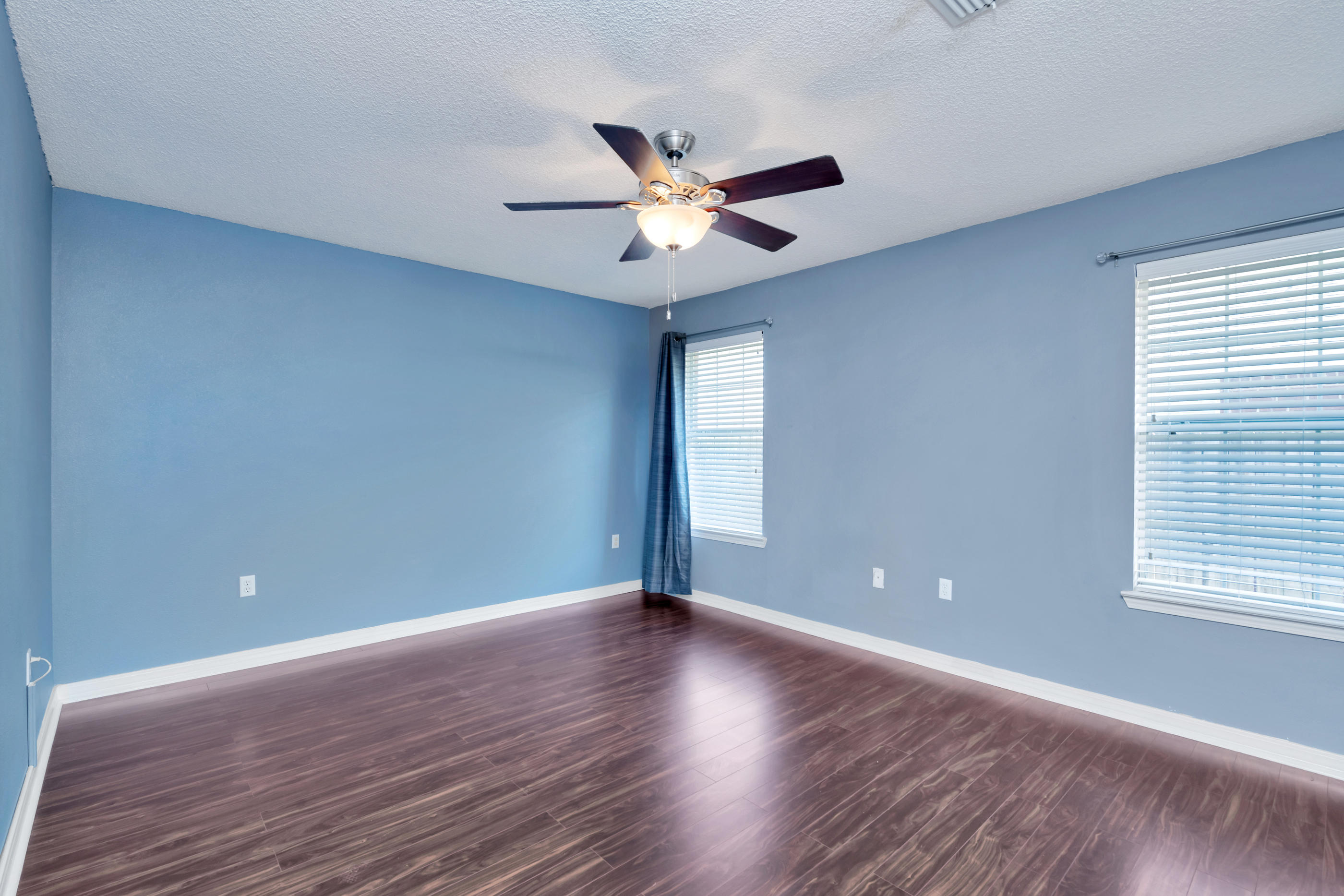 CREETWOODS - Residential