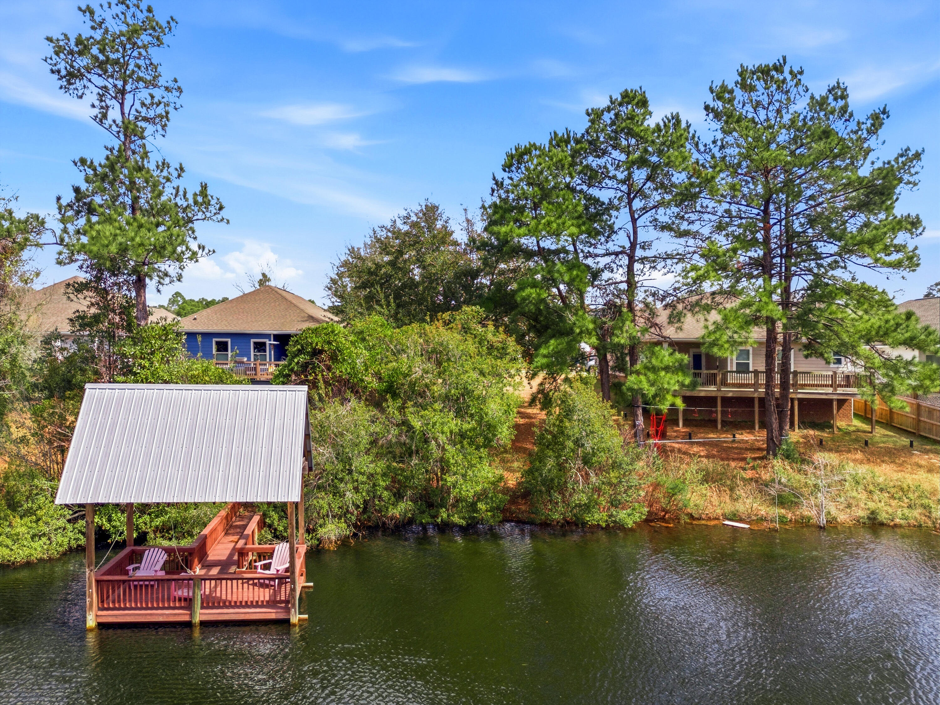 LAGRANGE LANDING - Land