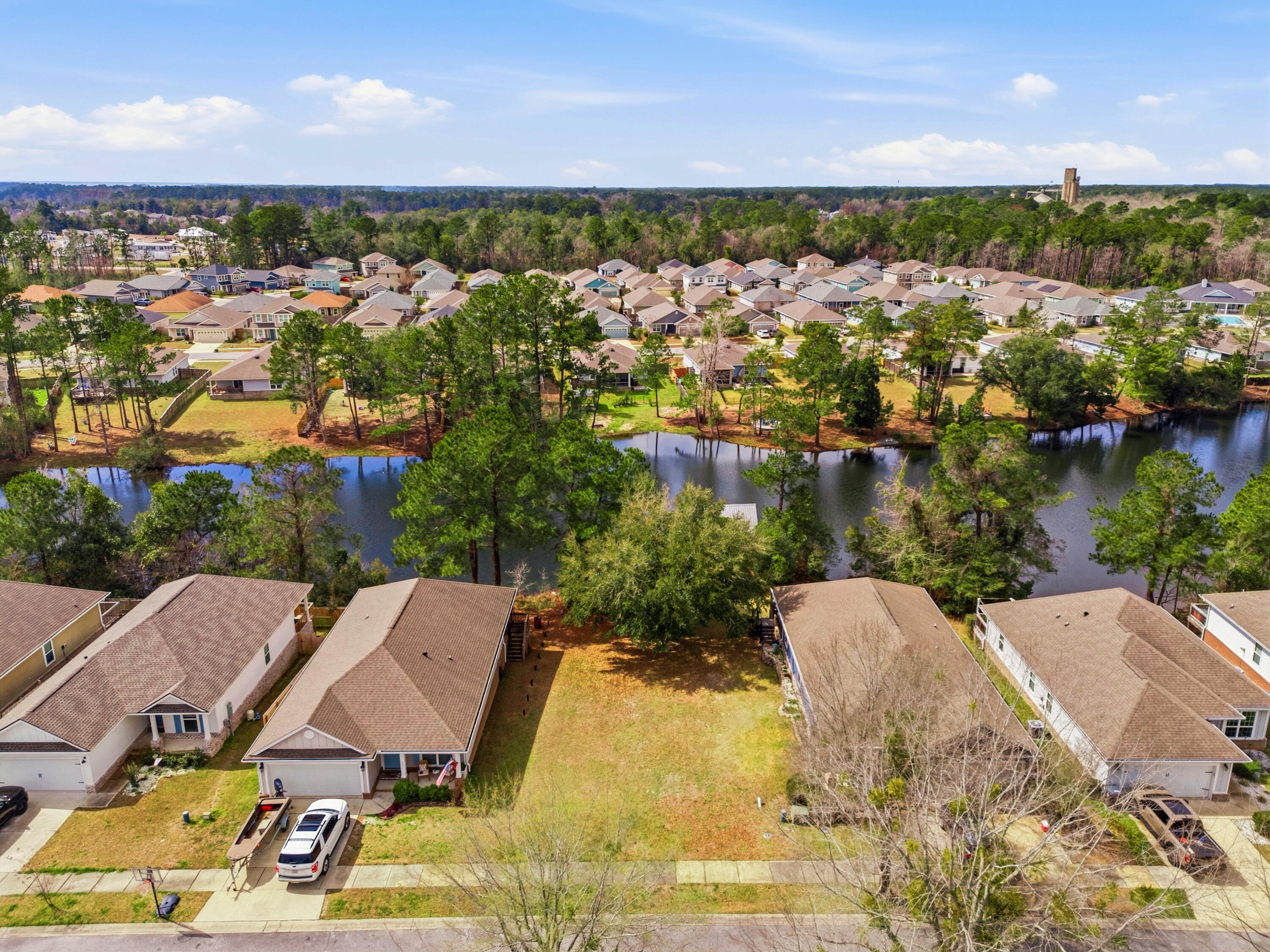 LAGRANGE LANDING - Land