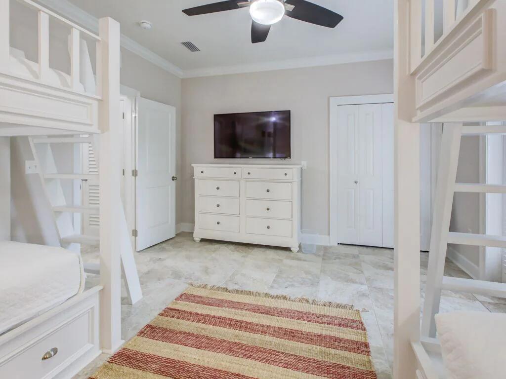 DRIFTWOOD DRIVE TOWNHOMES - Residential